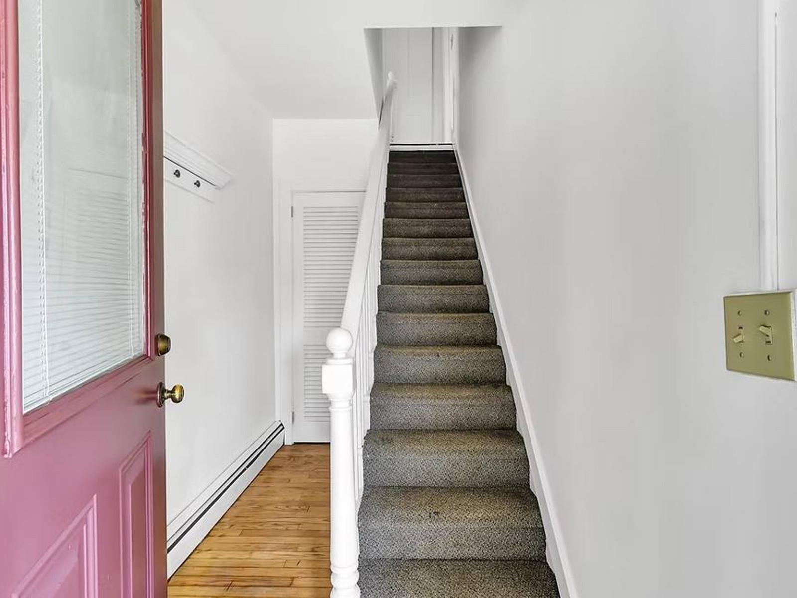 476-478 St. Paul Street Property Photo 14