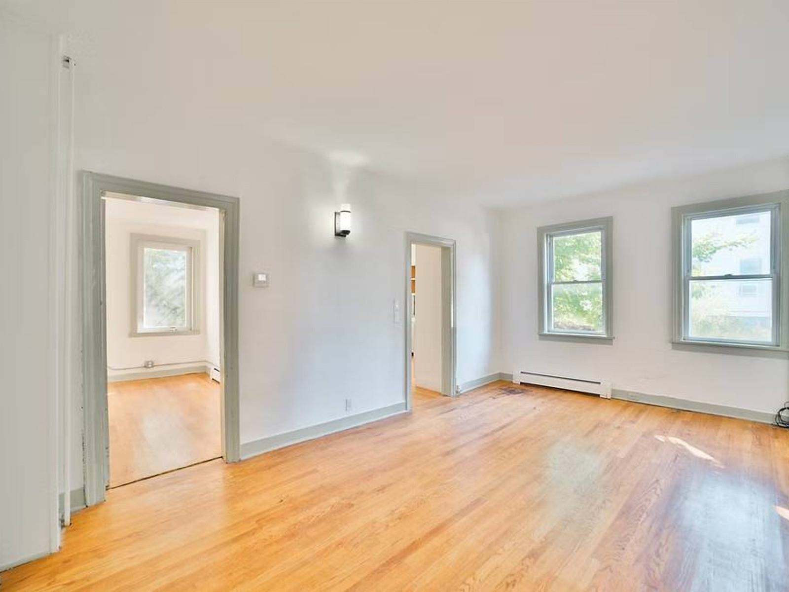 476-478 St. Paul Street Property Photo 23