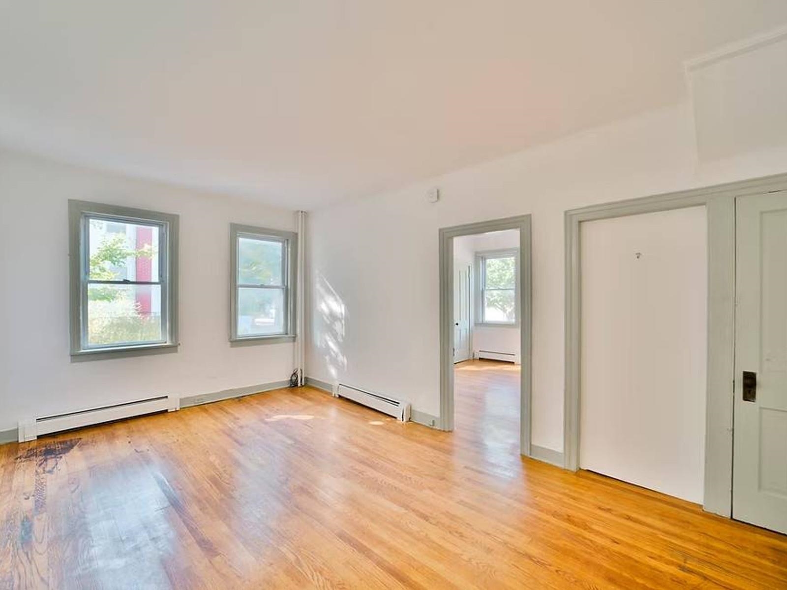 476-478 St. Paul Street Property Photo 31
