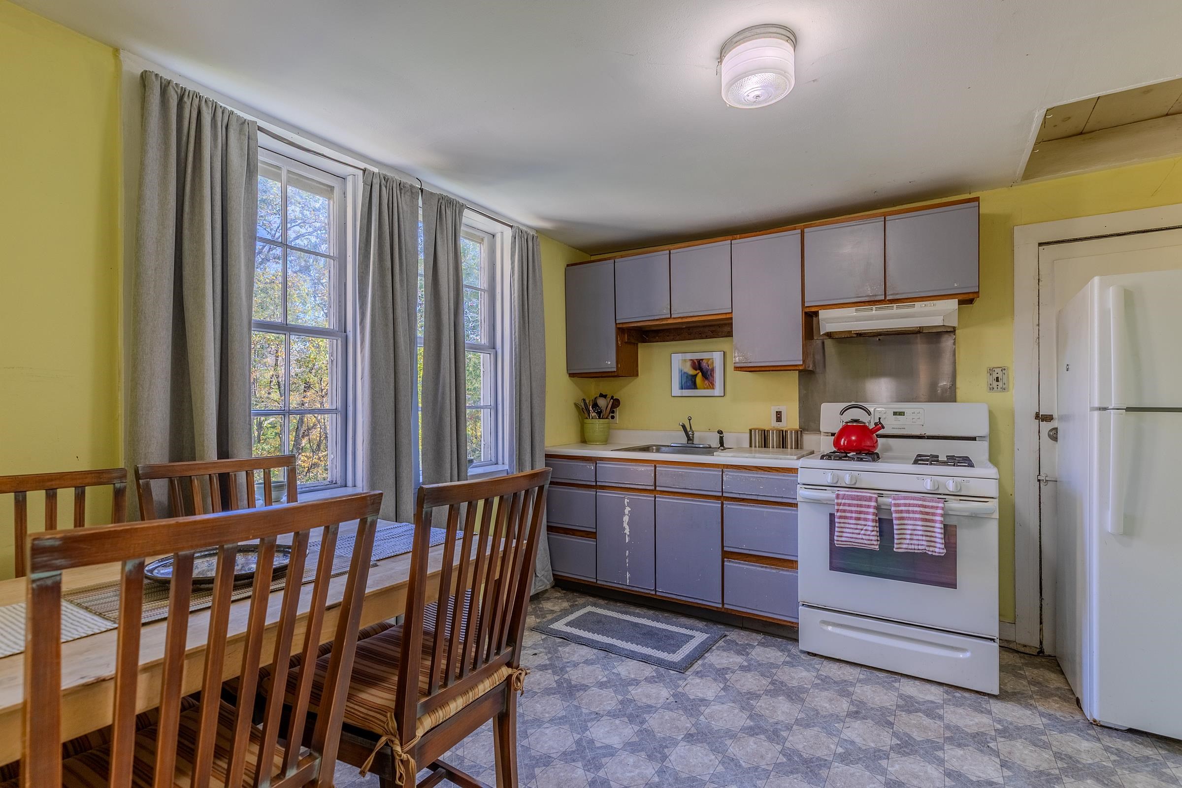 154 Depot Street Property Photo 15