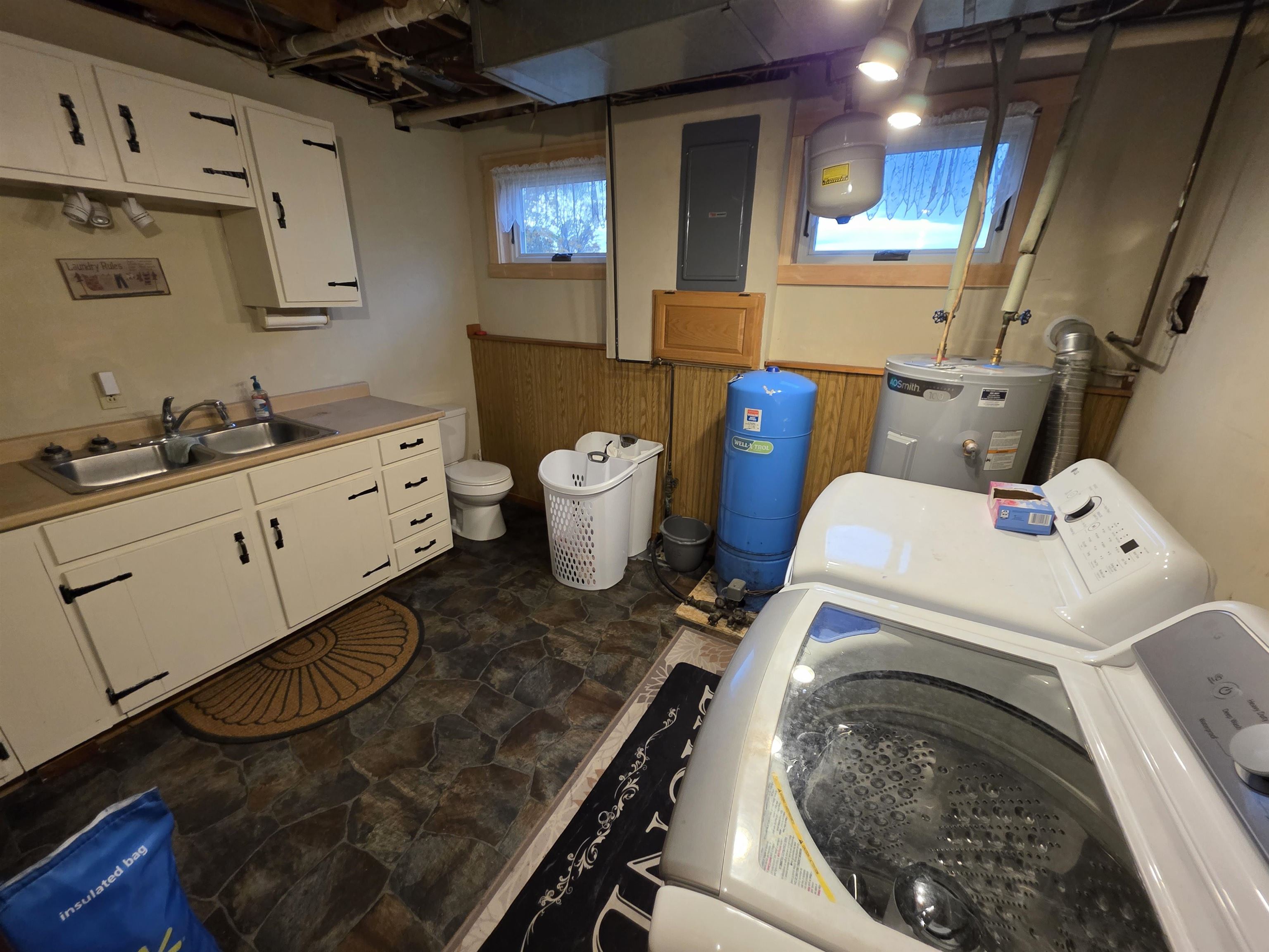 1794 Baptist Street Property Photo 4