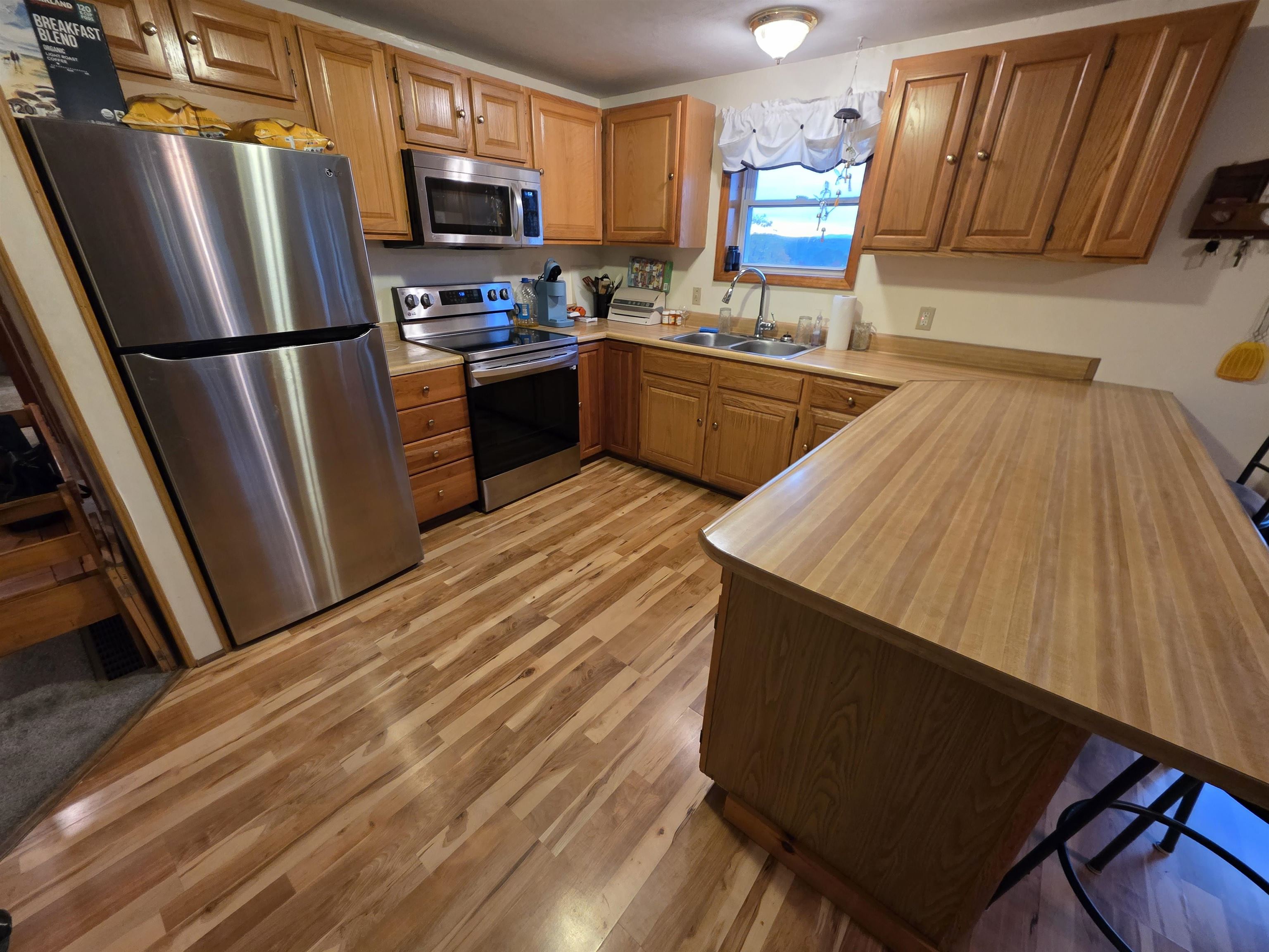 1794 Baptist Street Property Photo 10