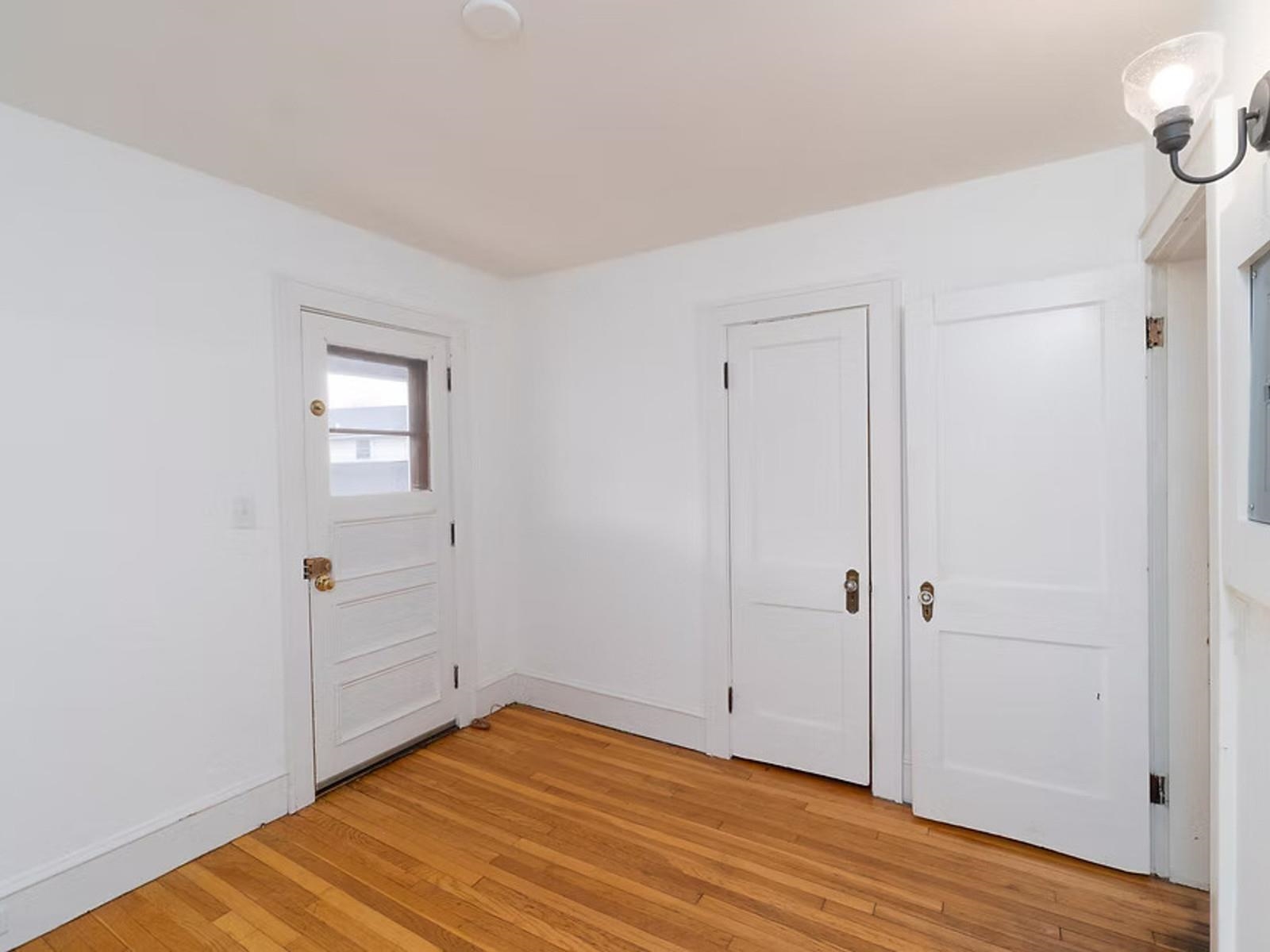 141 Howard & 476-478 St. Paul Street Property Photo 12