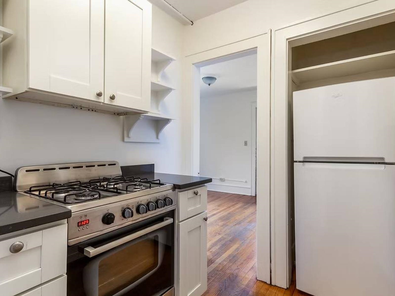 141 Howard & 476-478 St. Paul Street Property Photo 15