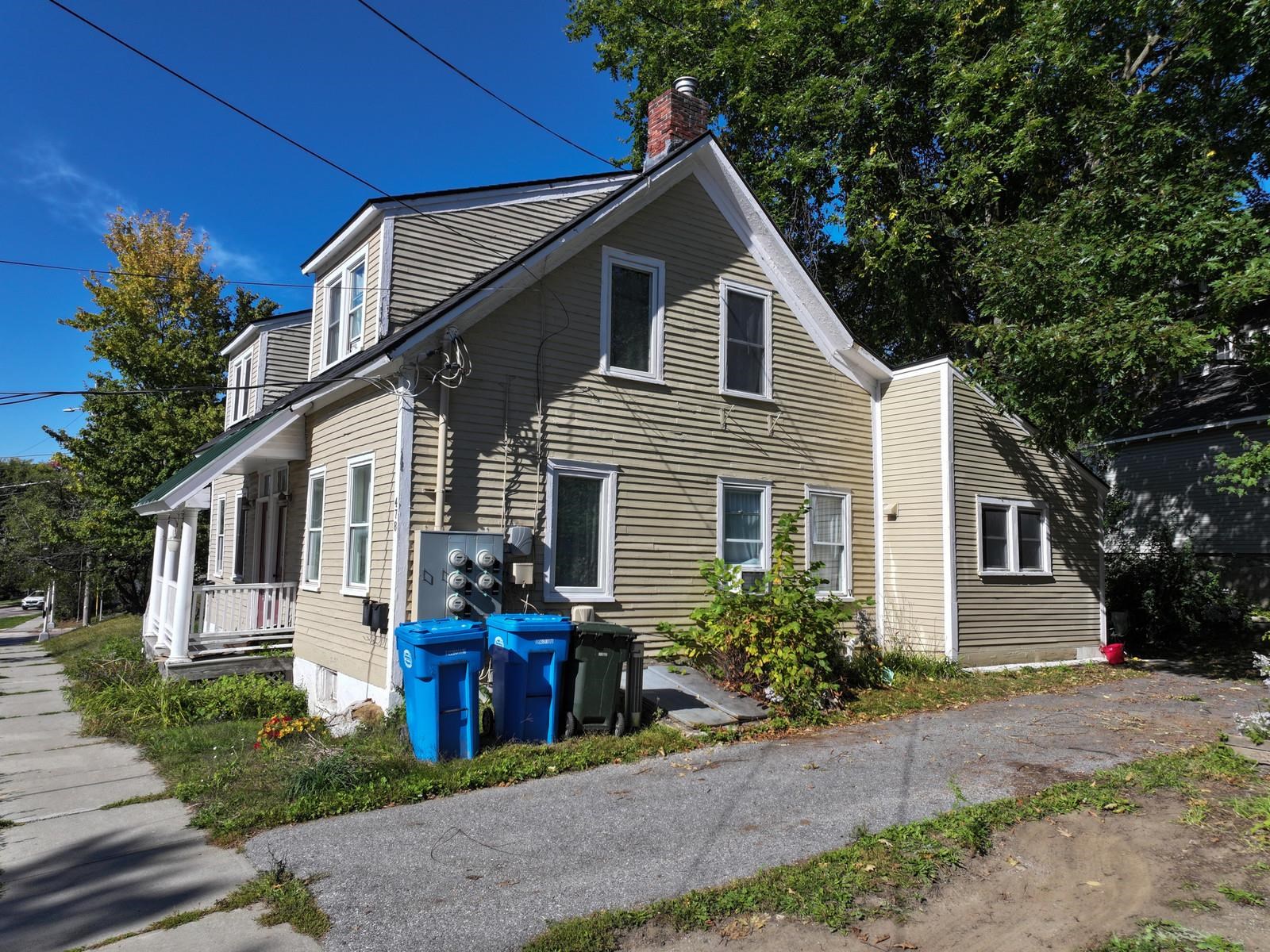 141 Howard & 476-478 St. Paul Street Property Photo 25