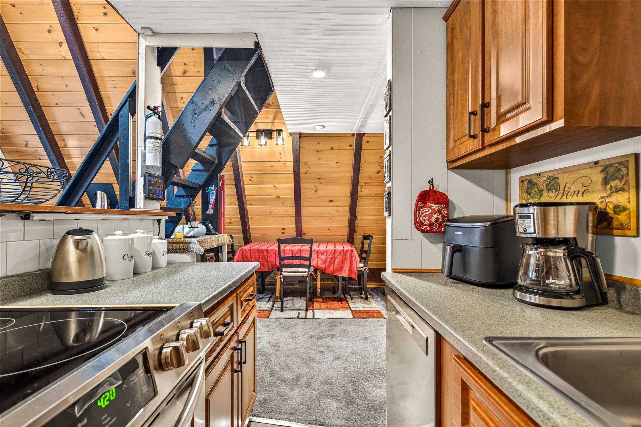 36 Ives Road Property Photo 16