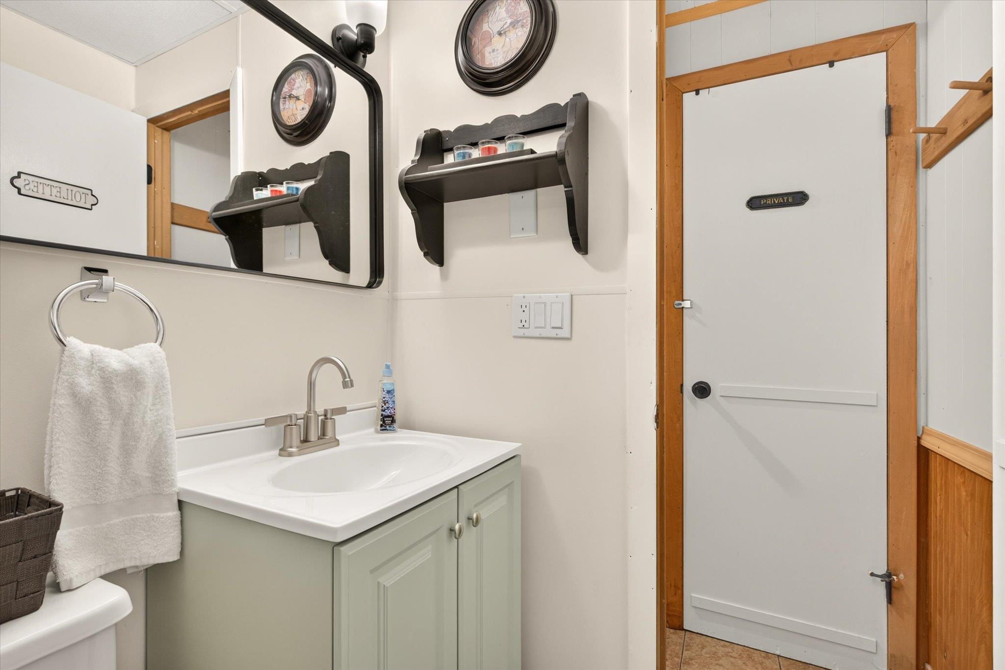 36 Ives Road Property Photo 35