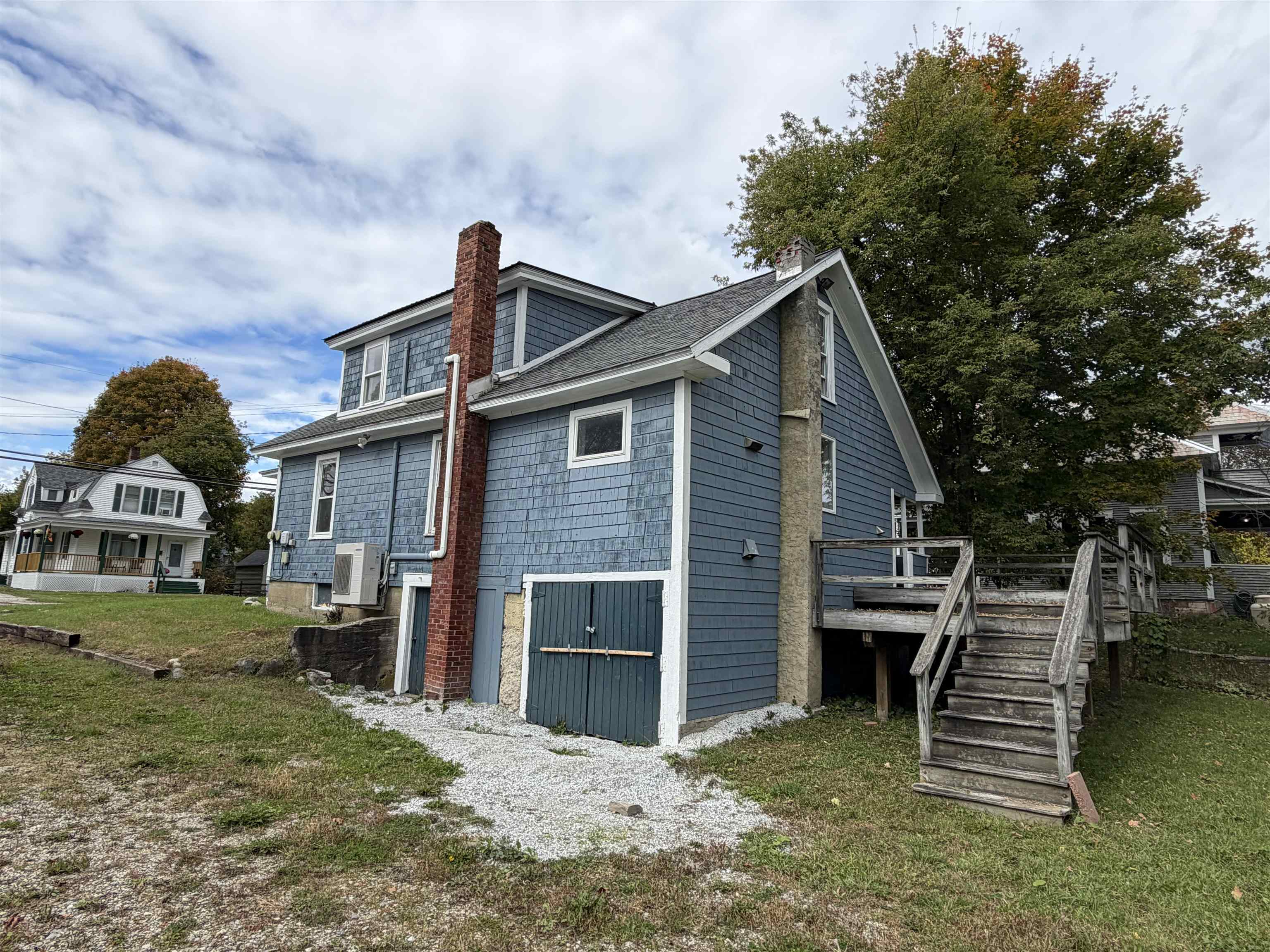186 Lincoln Ave Avenue Property Photo 3