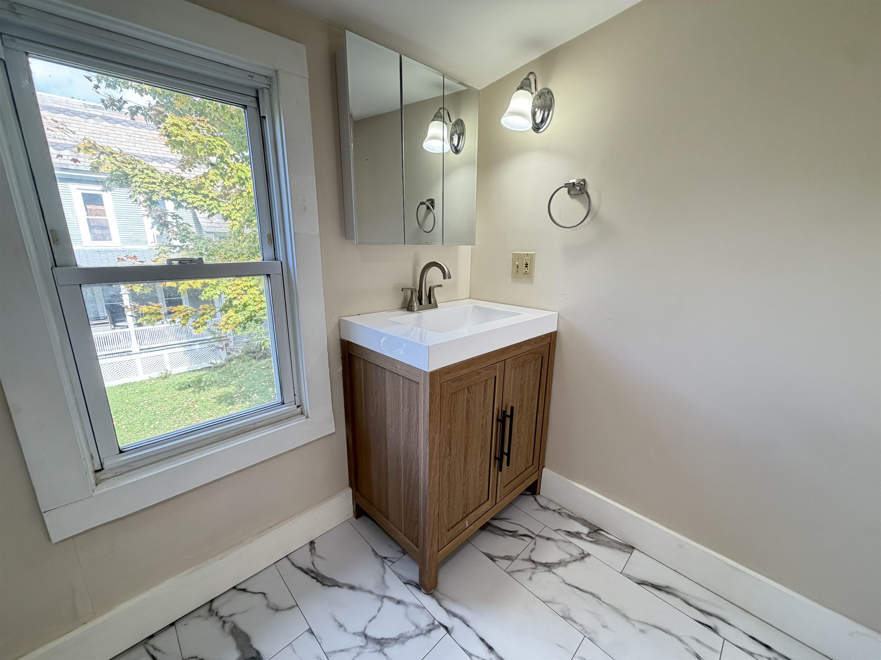 186 Lincoln Ave Avenue Property Photo 21