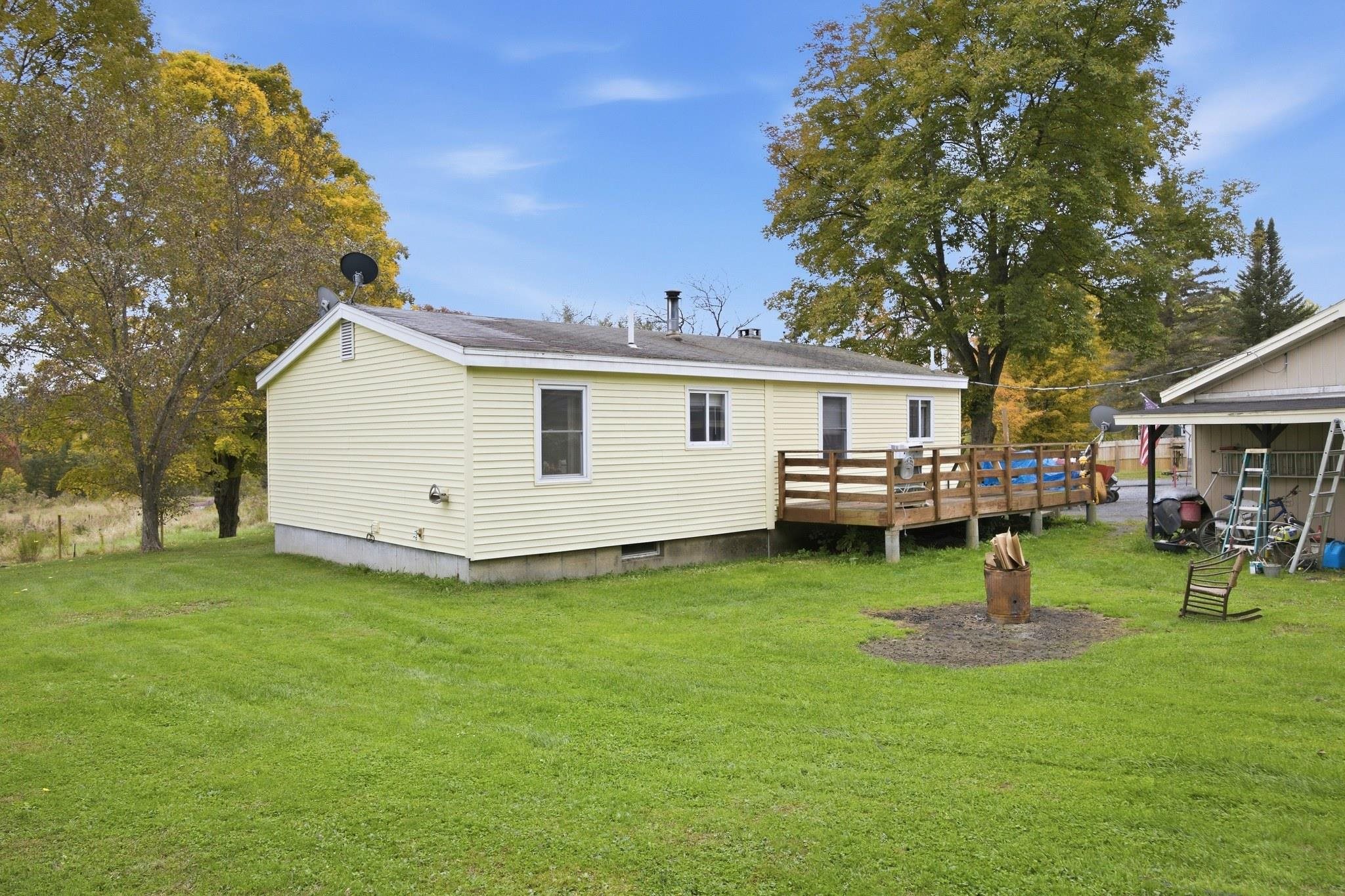 126 Makalas Way Property Photo 5