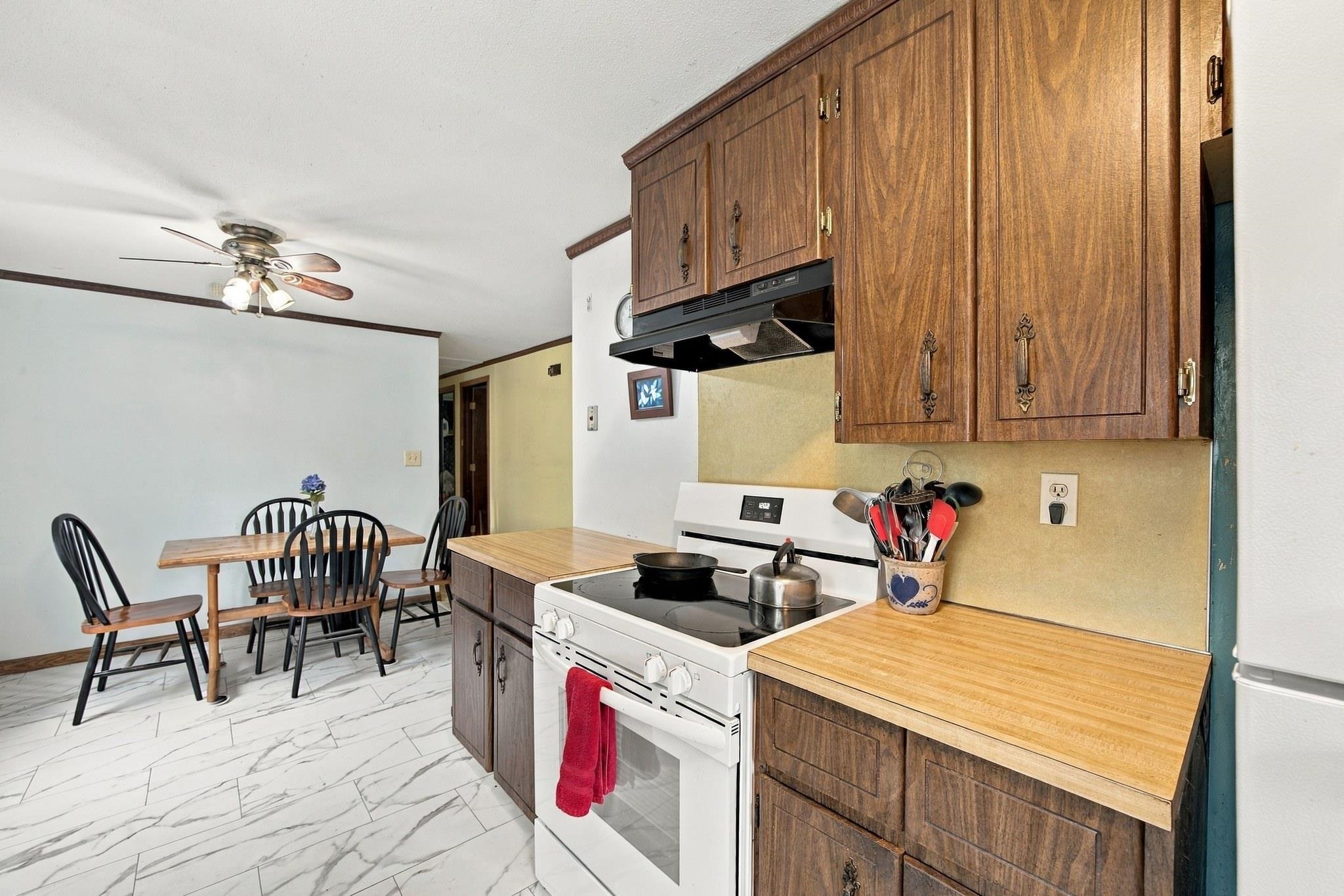 126 Makalas Way Property Photo 8