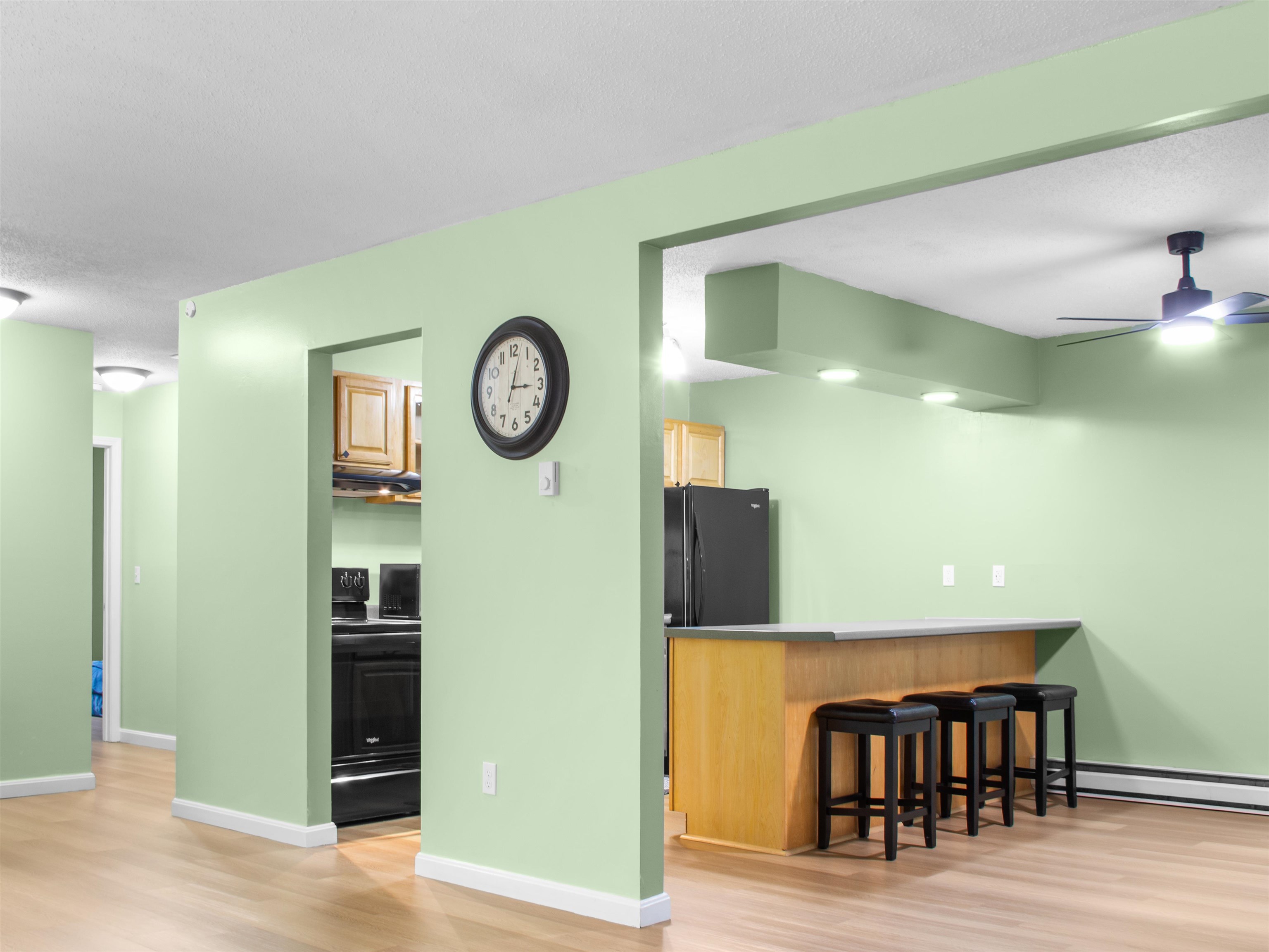 29 Twin Oaks Terrace Property Photo 6