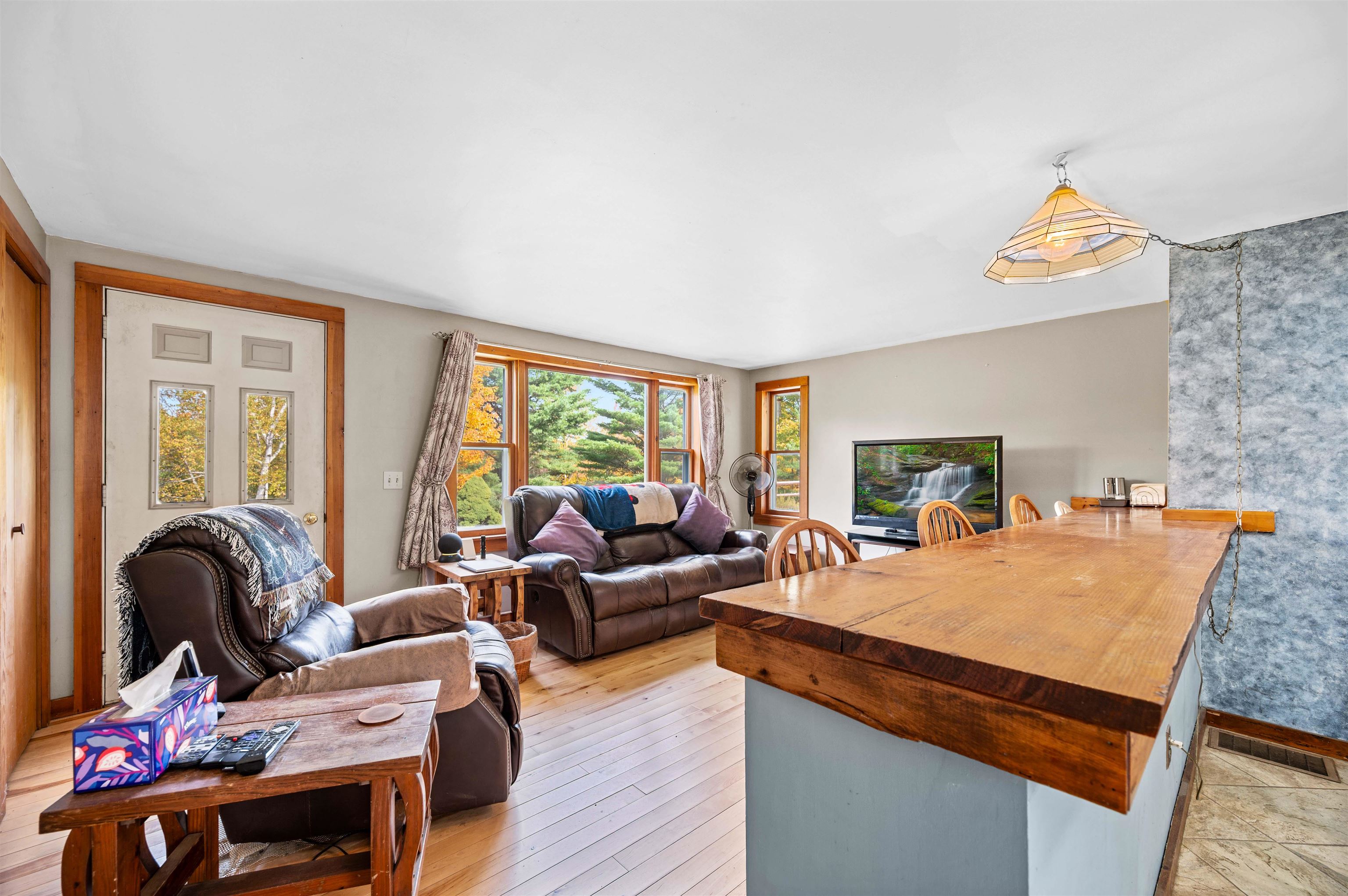 114 Bassett Hill Road Property Photo 6
