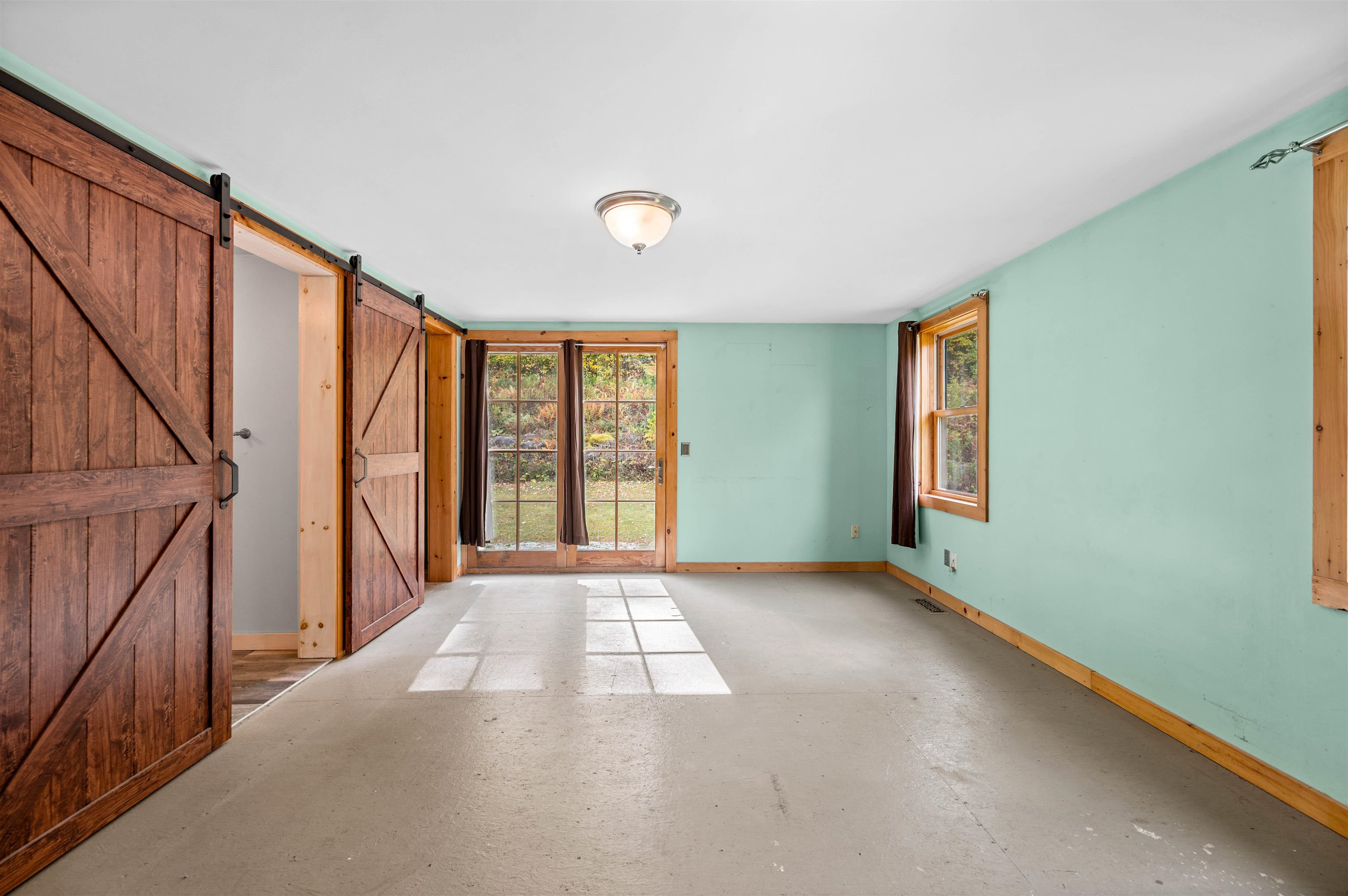 114 Bassett Hill Road Property Photo 11