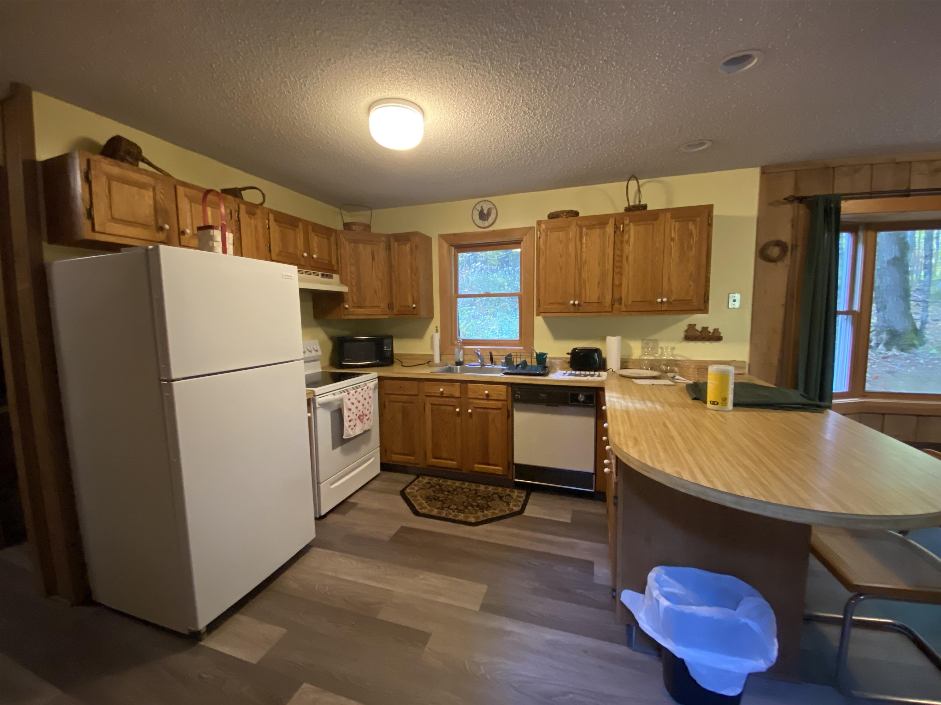19 View Road Property Photo 7