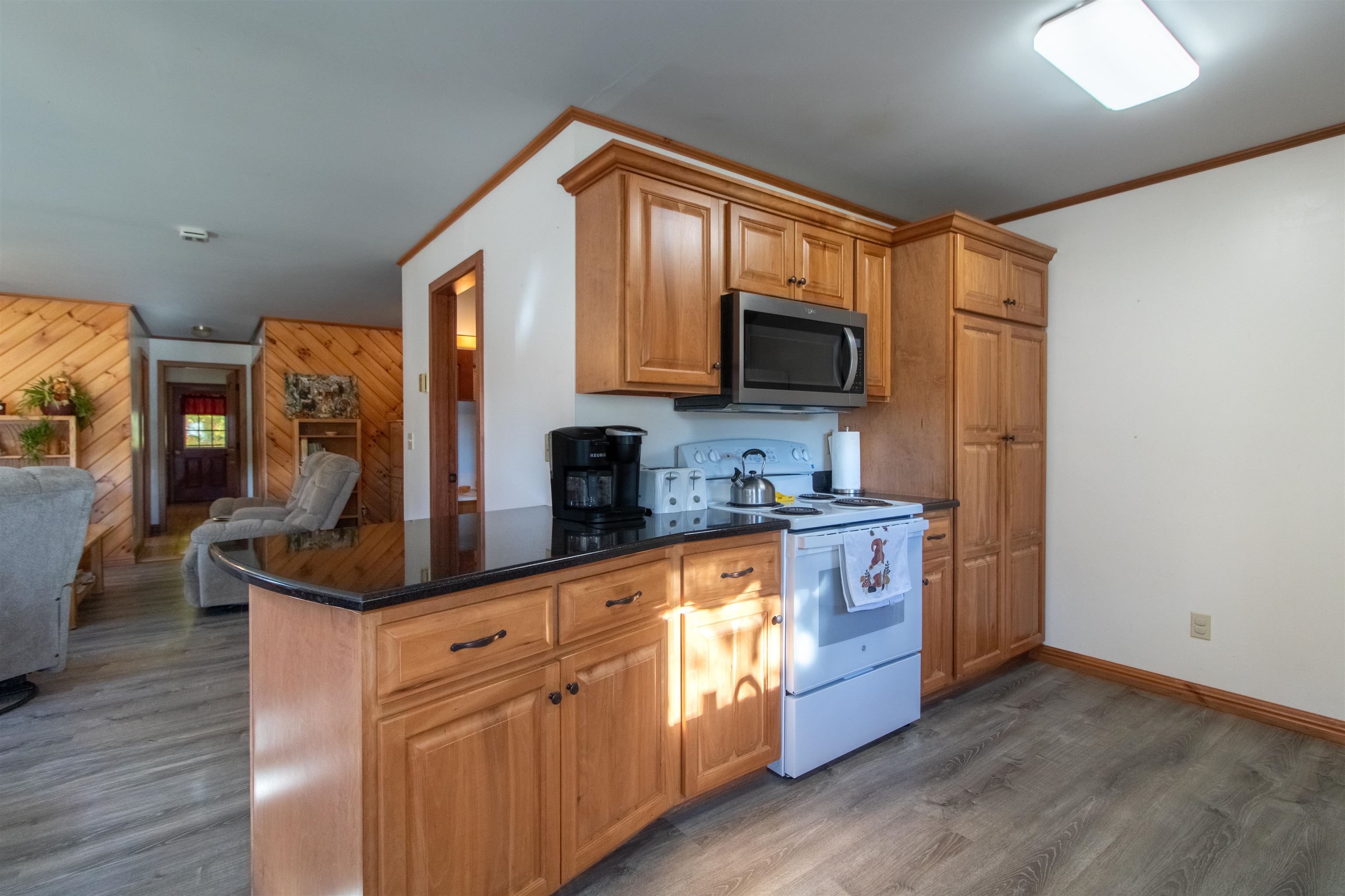 1096 Collins Mill Road Property Photo 11