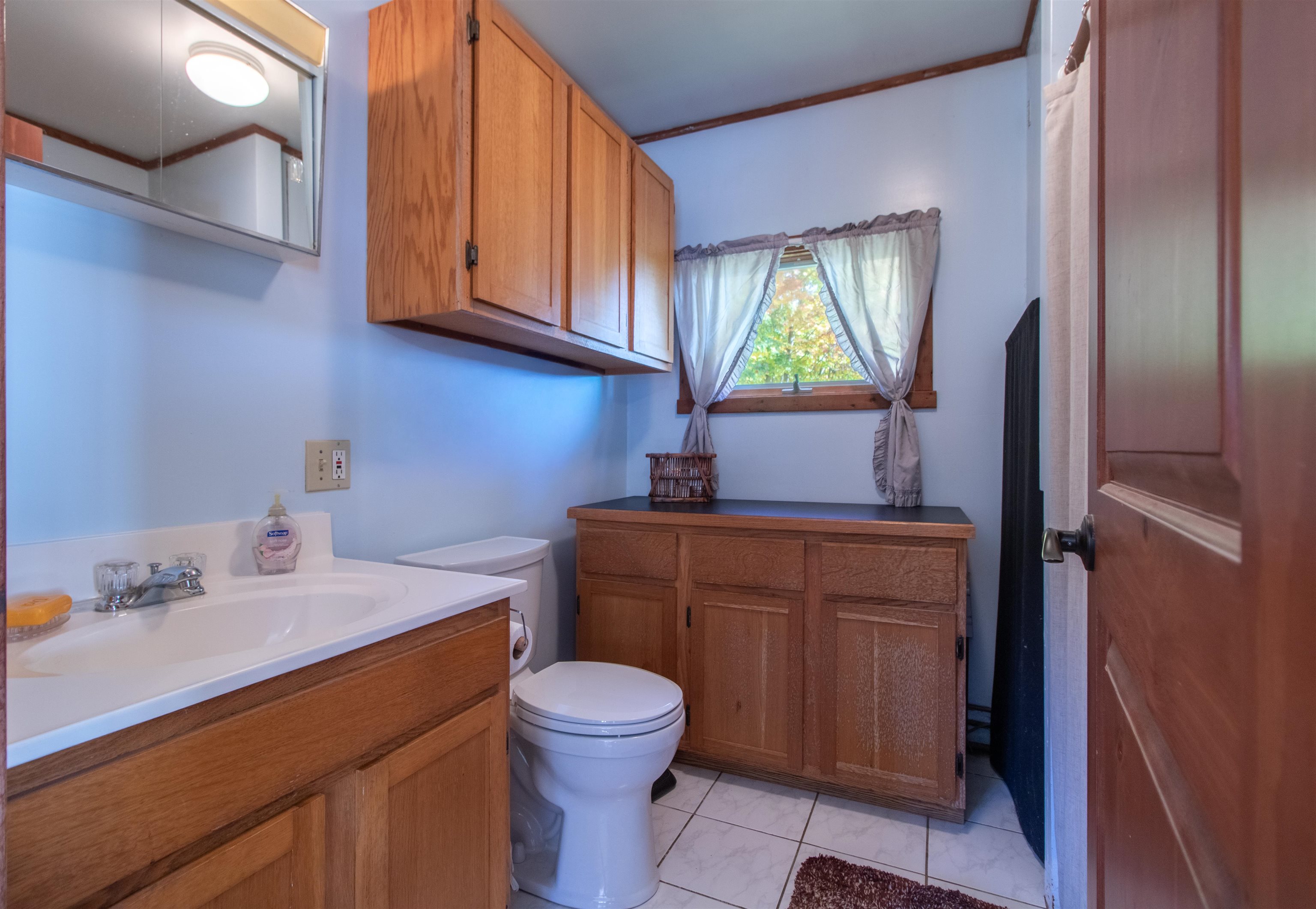 1096 Collins Mill Road Property Photo 15
