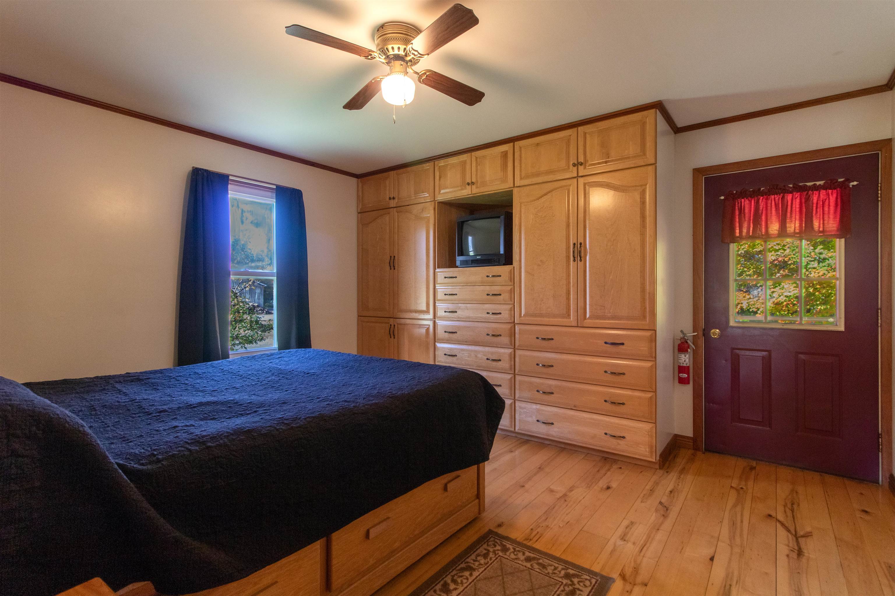 1096 Collins Mill Road Property Photo 20