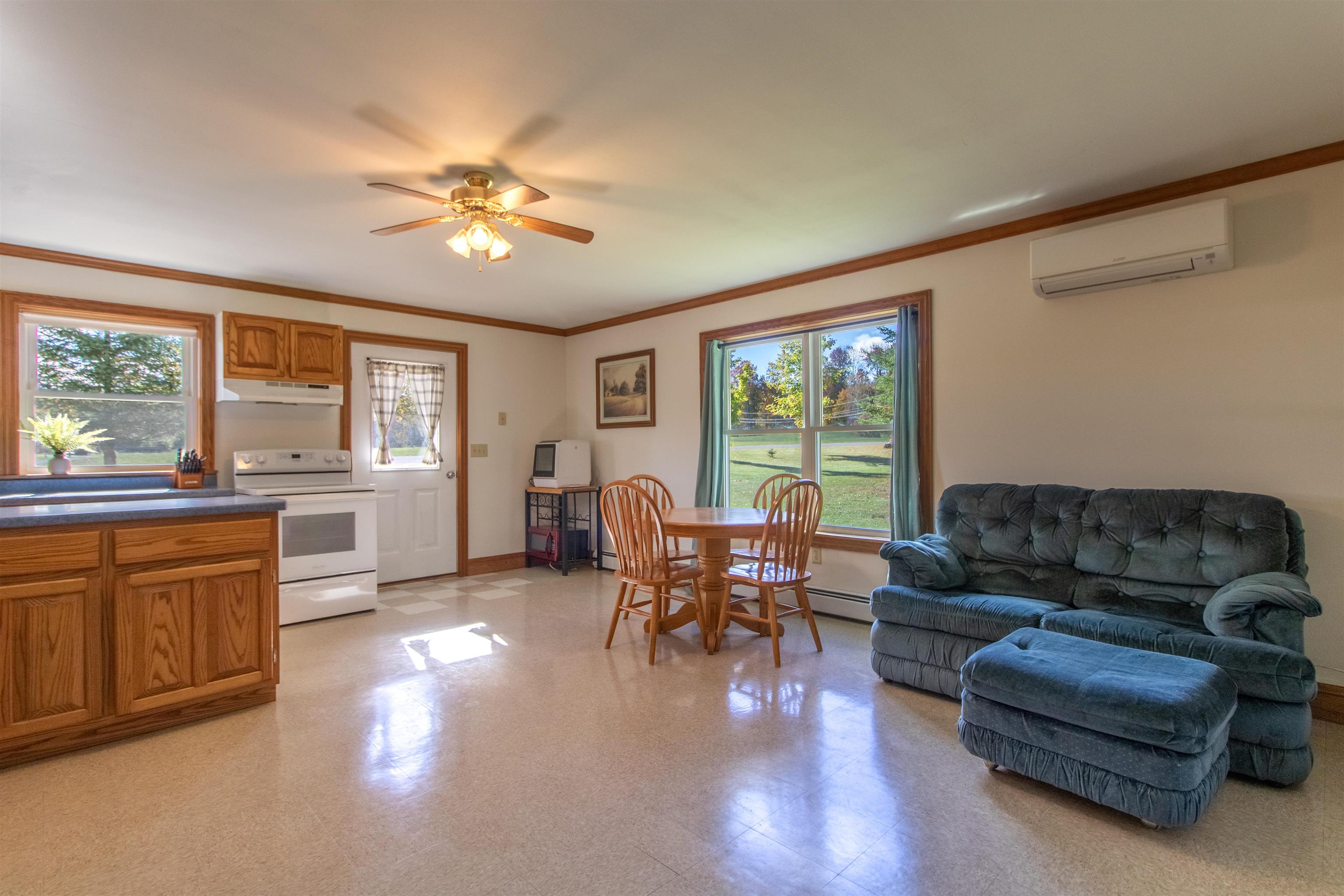1096 Collins Mill Road Property Photo 24