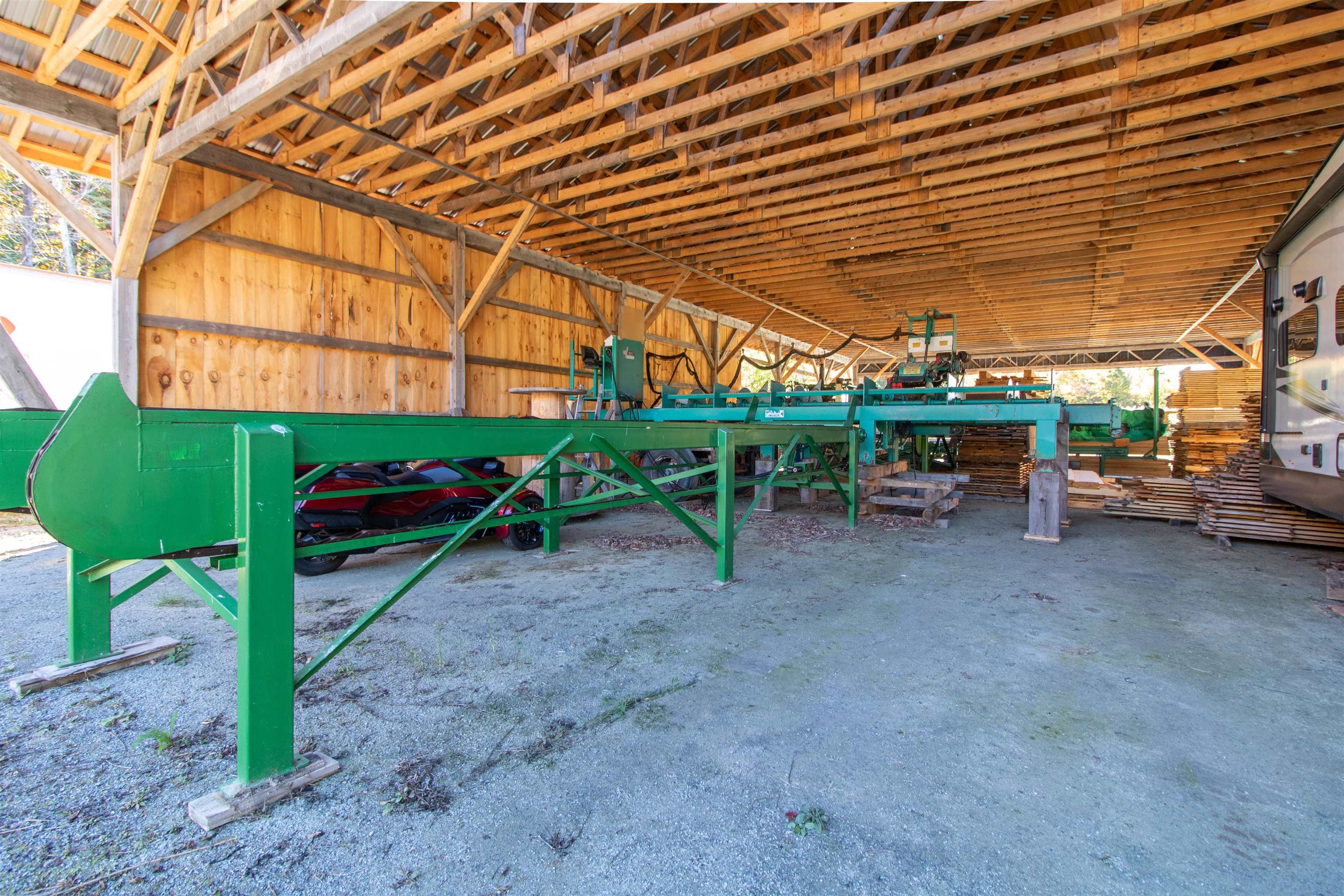 1096 Collins Mill Road Property Photo 49