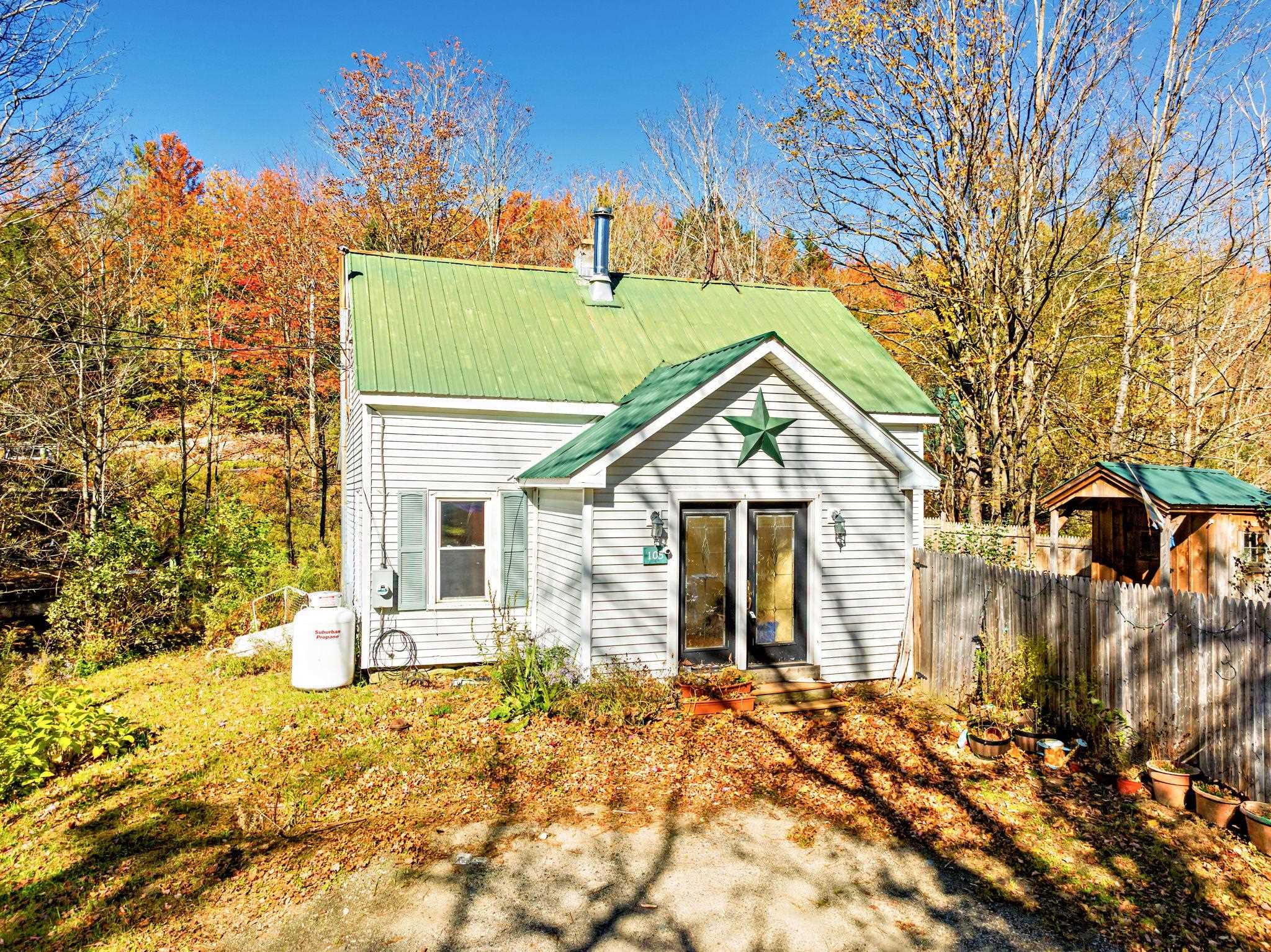105 School Street Property Photo 1