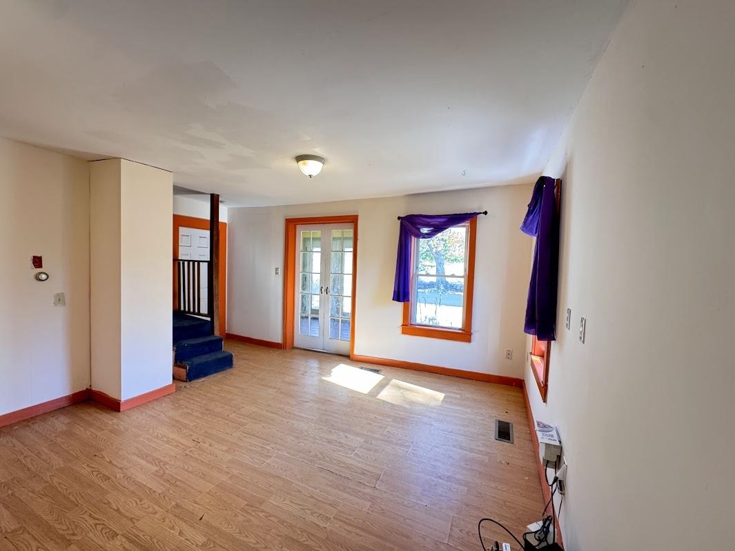 105 School Street Property Photo 10