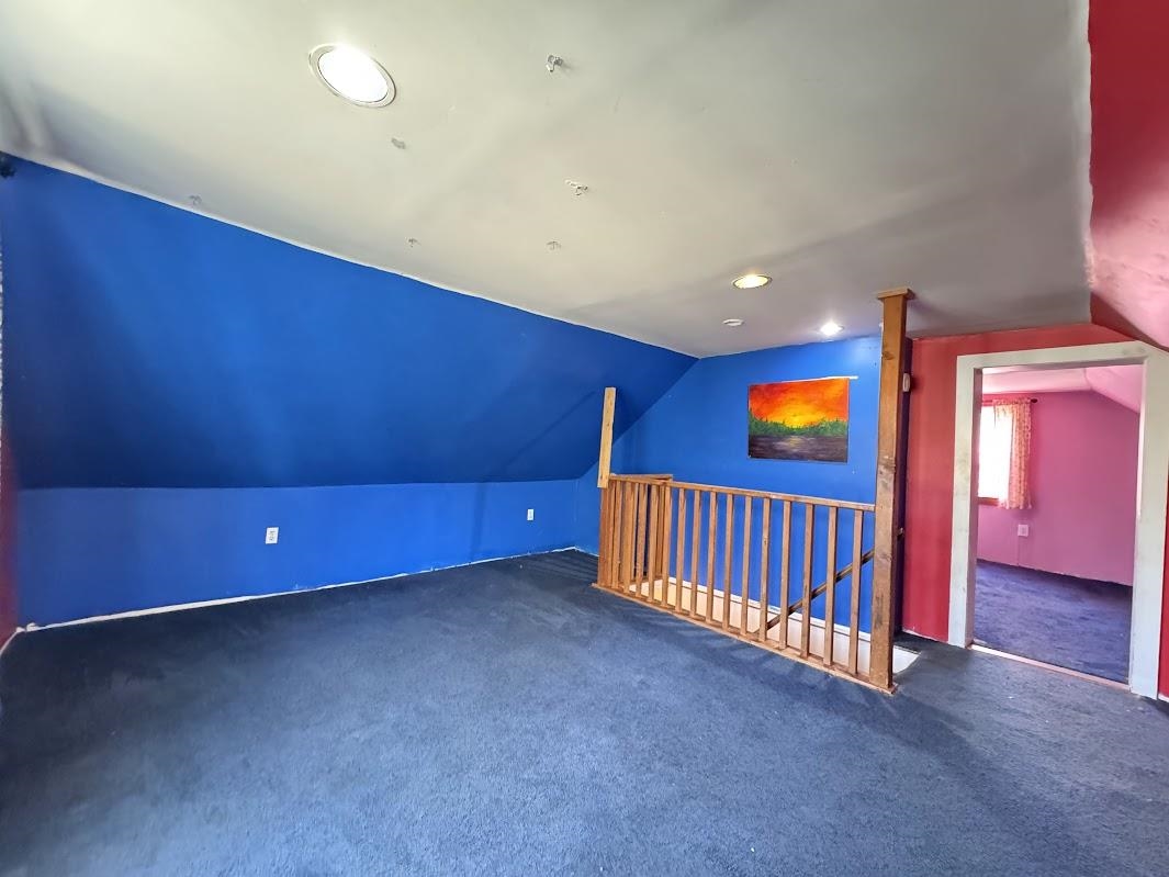 105 School Street Property Photo 24
