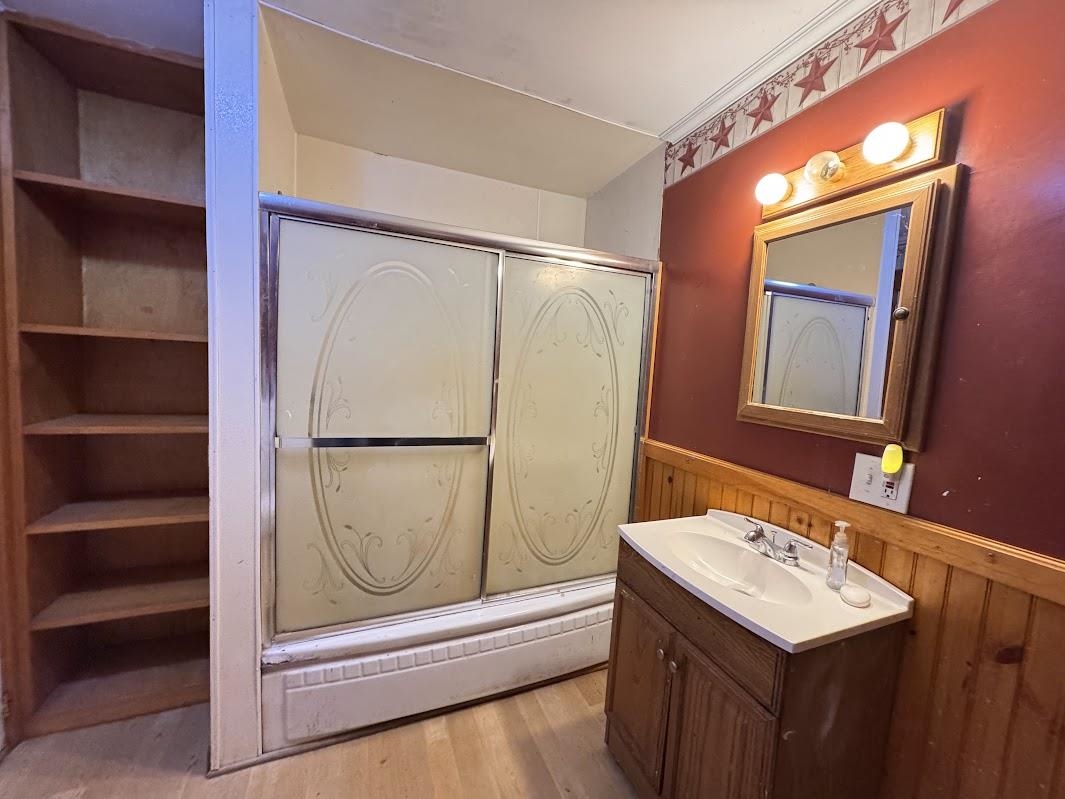 105 School Street Property Photo 27