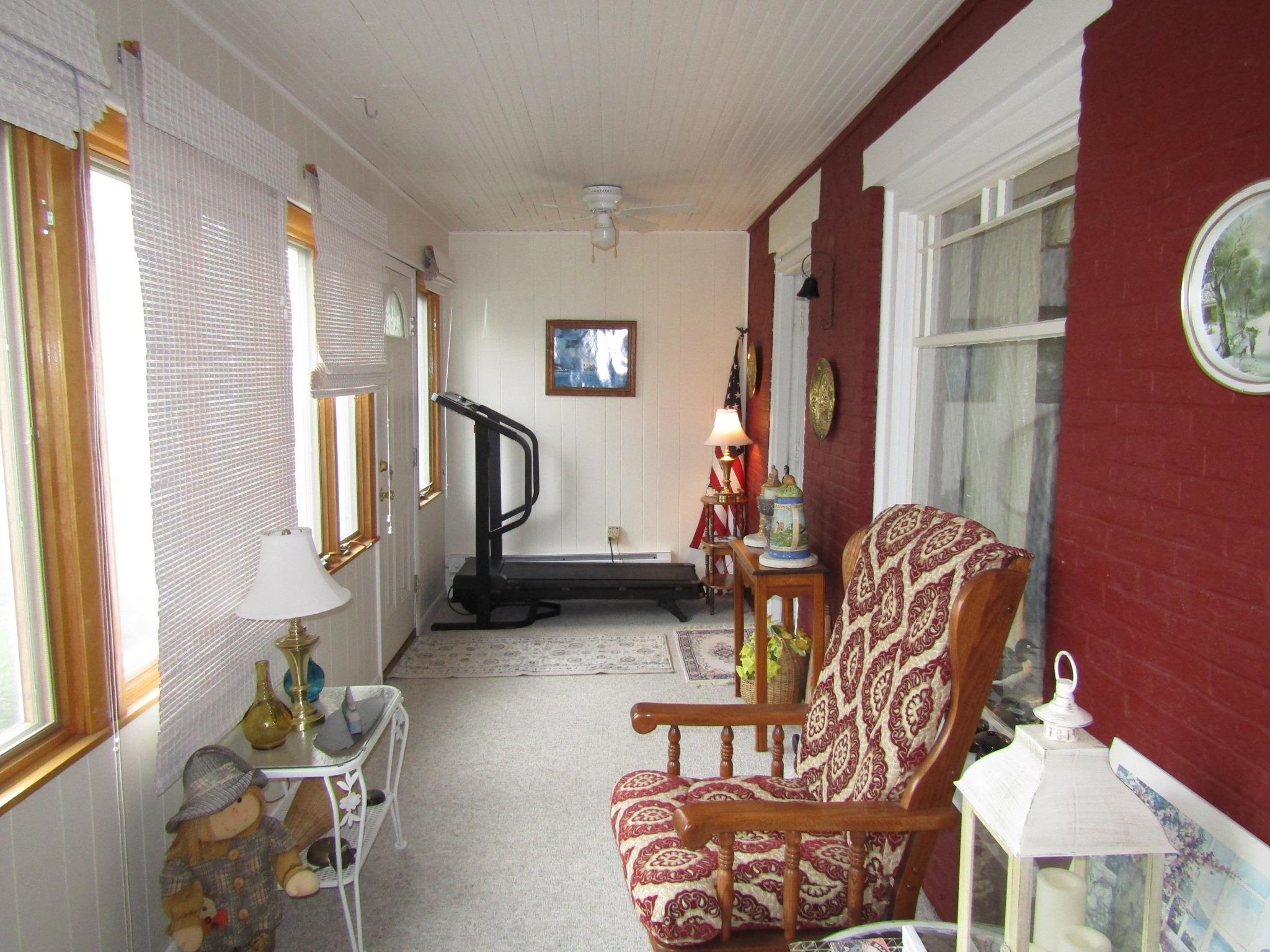 22 Broadway Street Property Photo 17