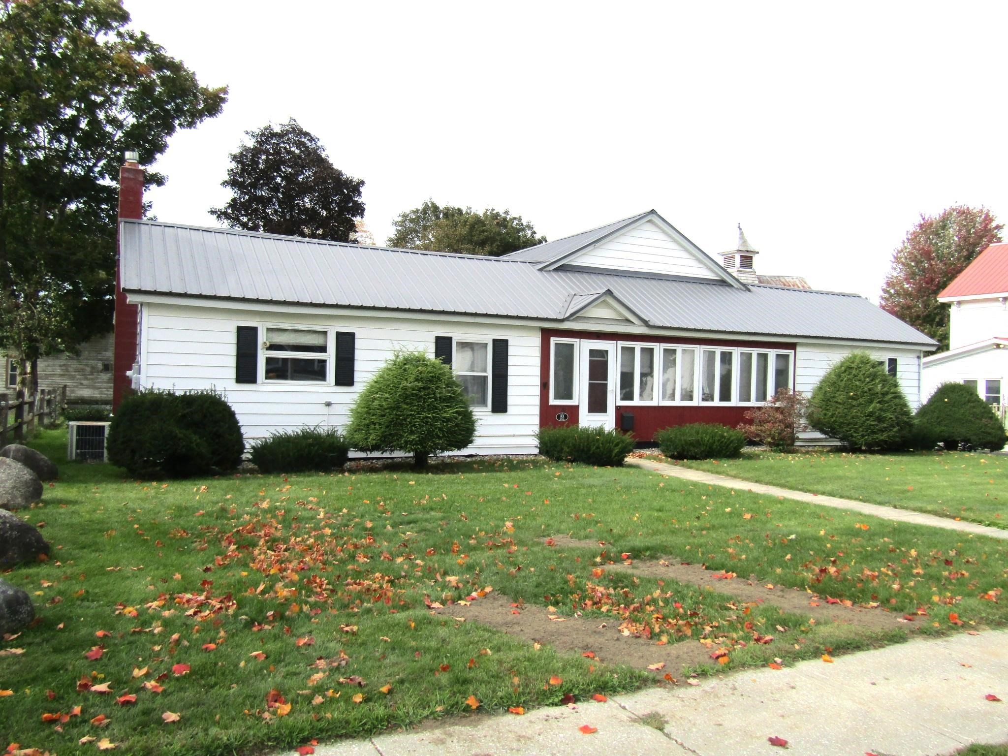 22 Broadway Street Property Photo 42