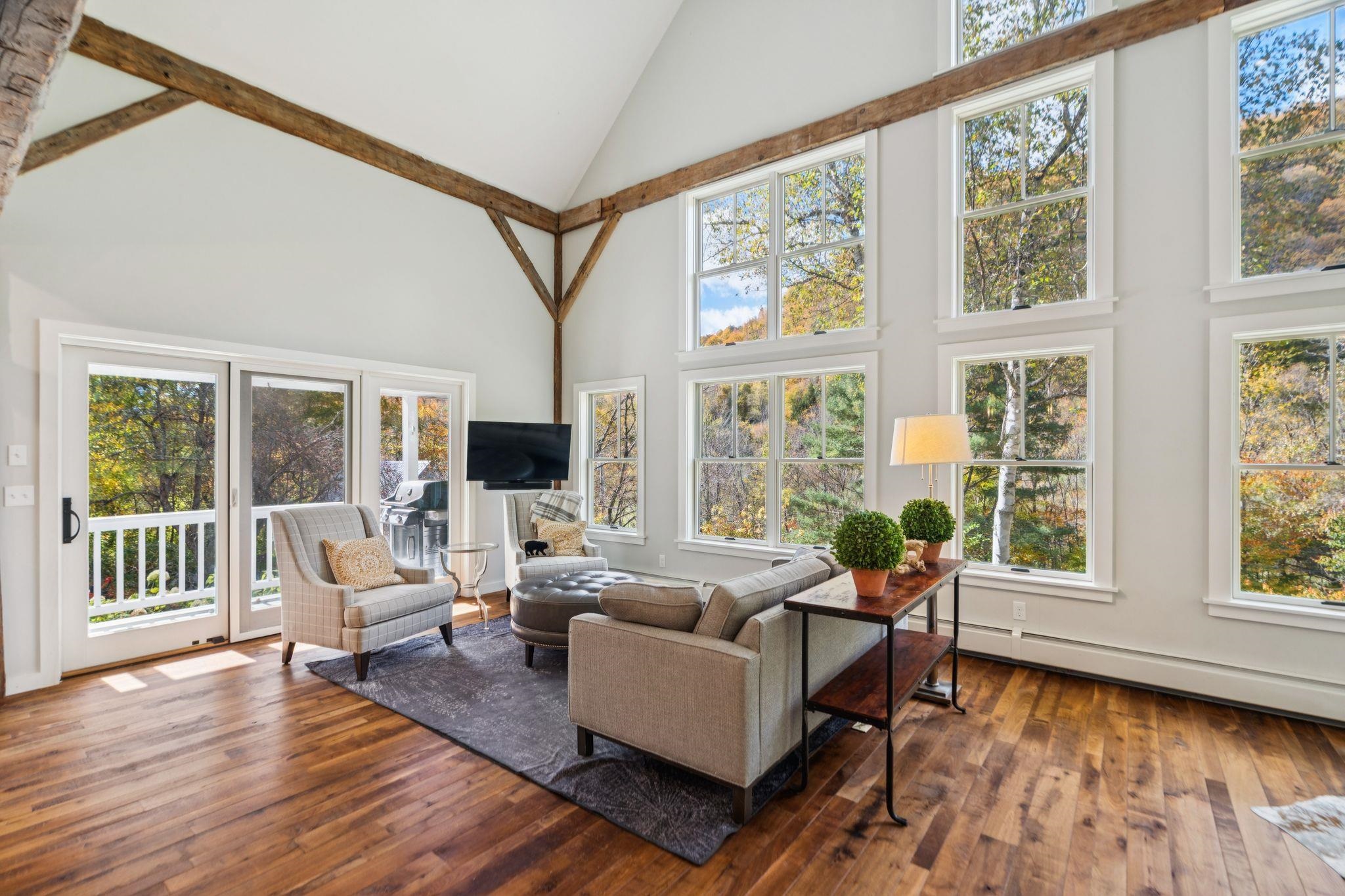 3006 Stage Road Property Photo 13