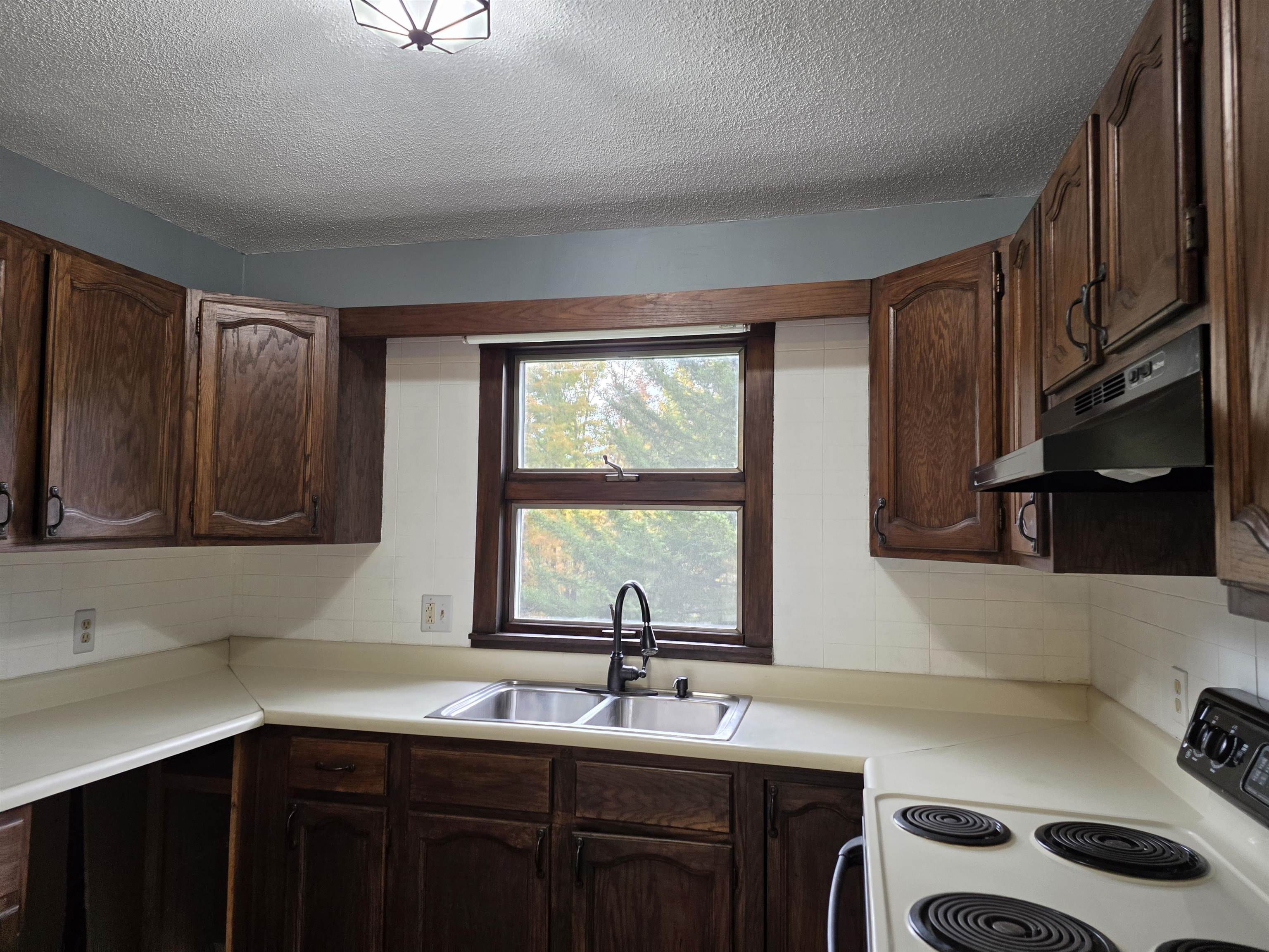 2390 Dart Hill Road Property Photo 15
