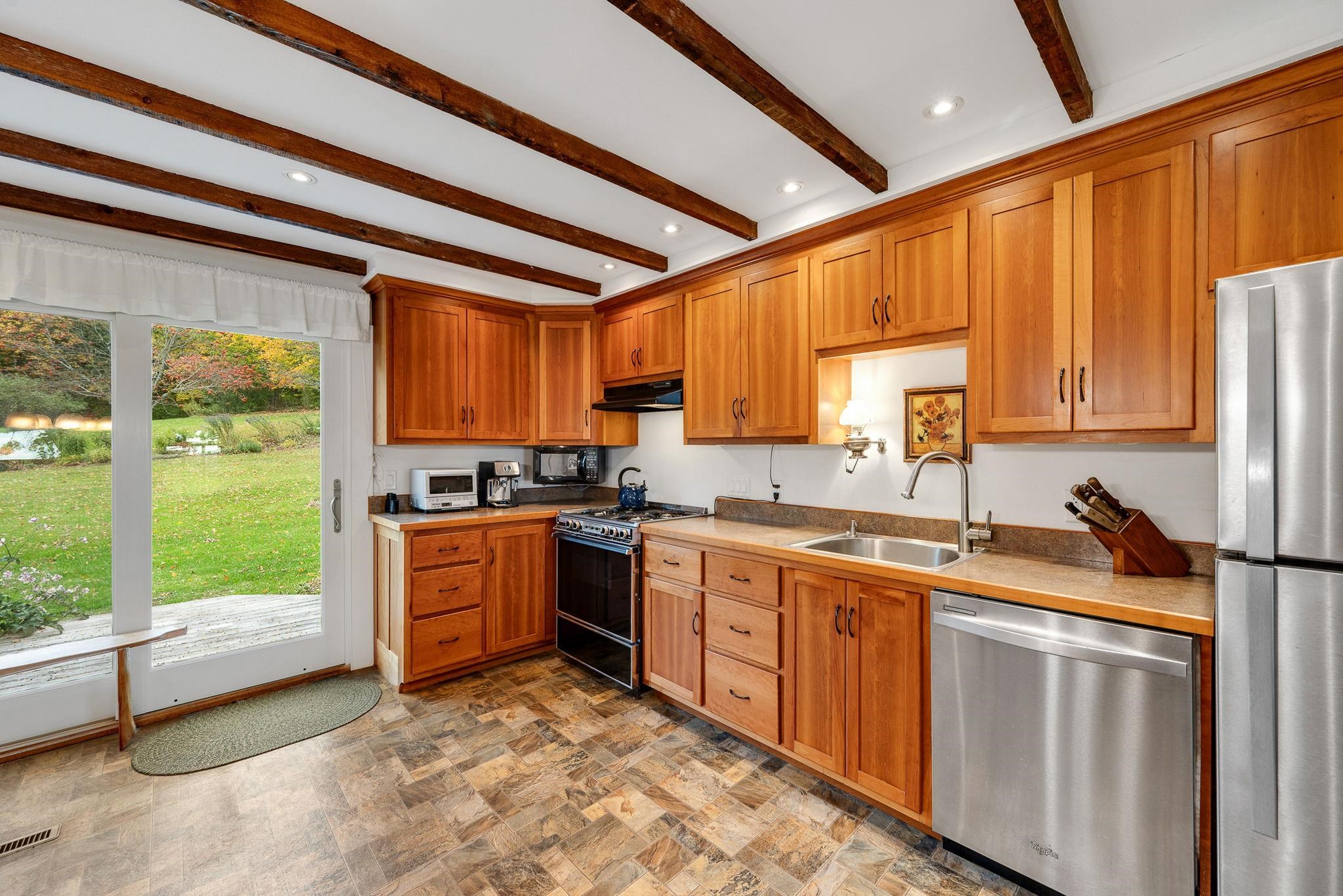 28 Duffy Road Property Photo 8
