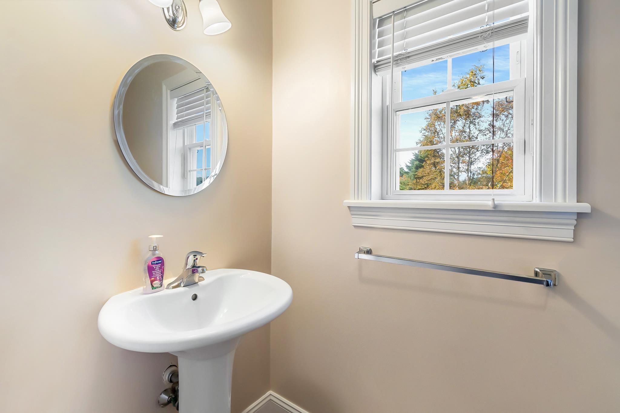 4 Dawns Way Property Photo 20