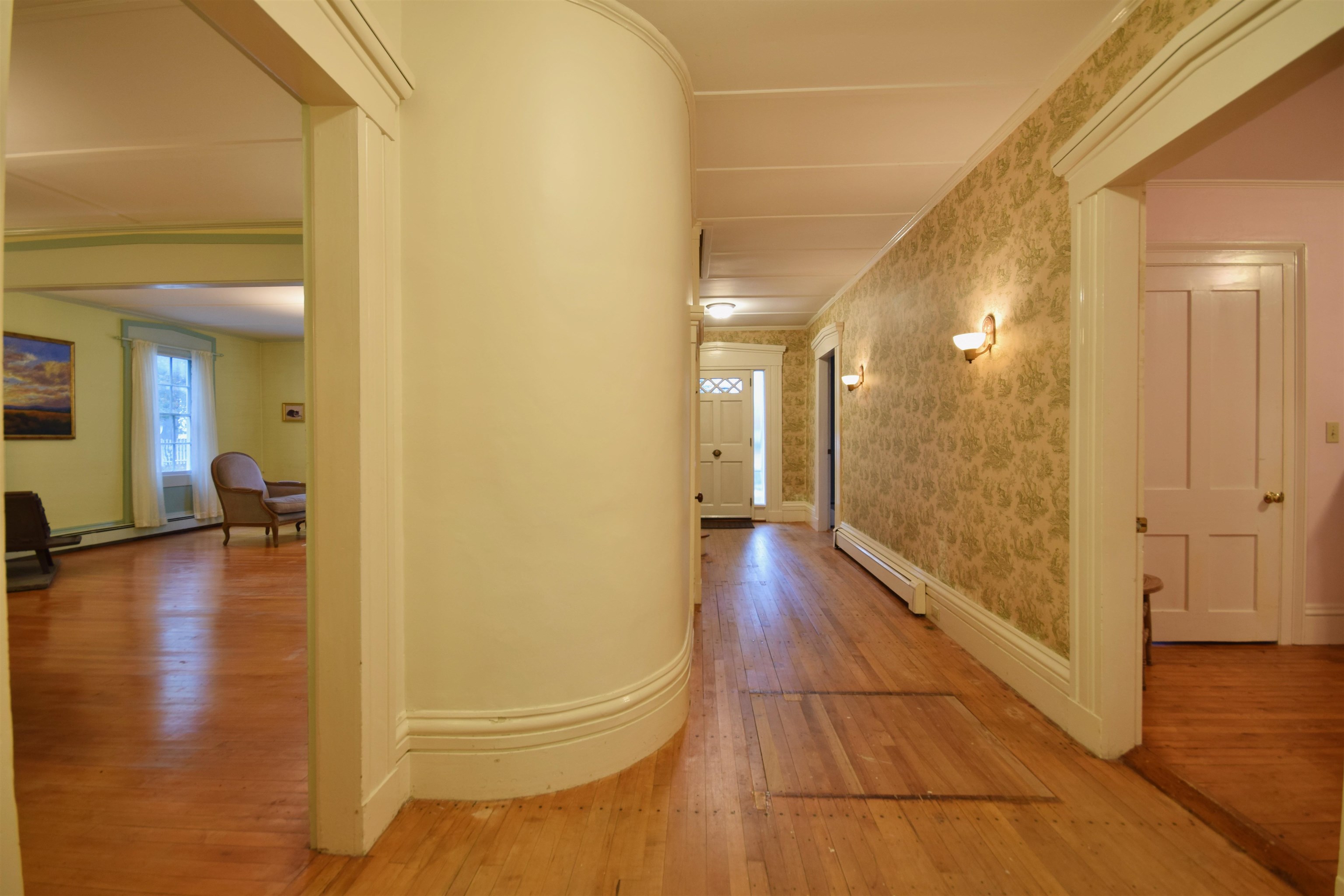 28 South Maple Street Property Photo 17