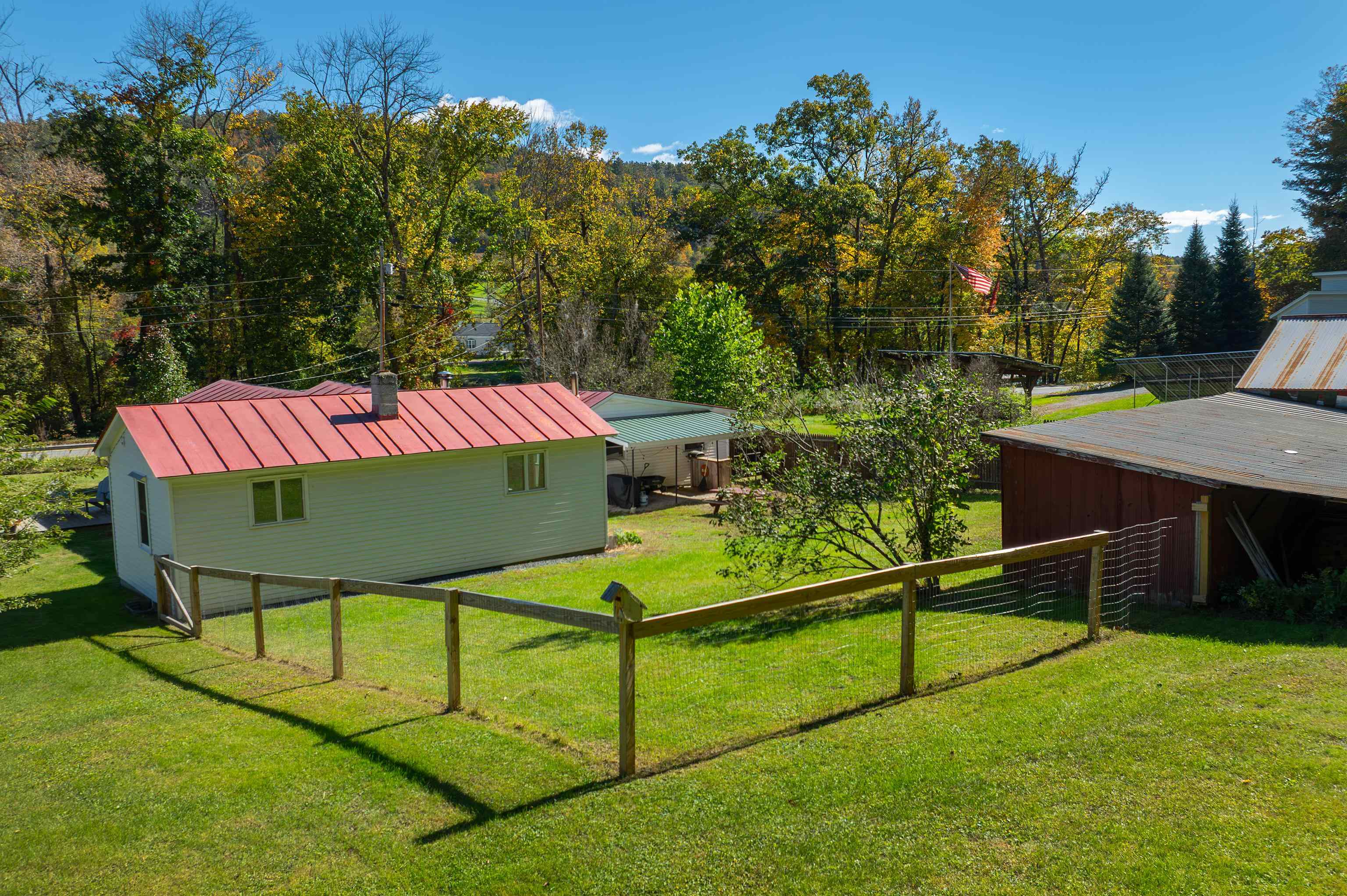 150 Pomfret Road Property Photo 8