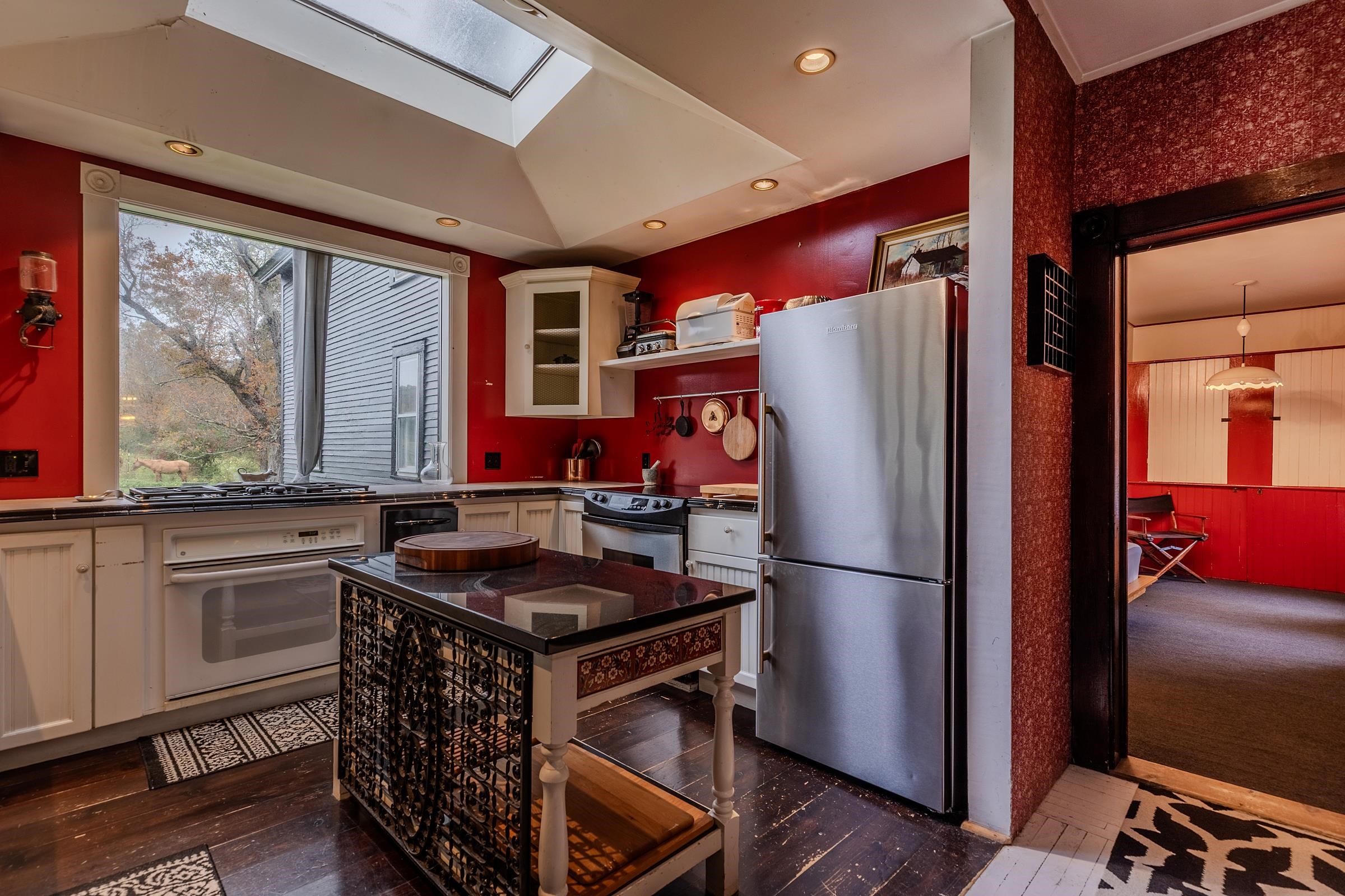 818 Danby Hill Road Property Photo 16