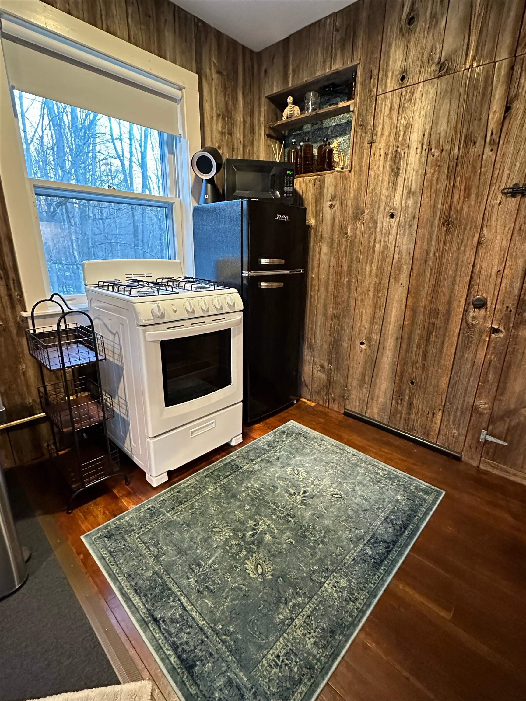 818 Danby Hill Road Property Photo 44