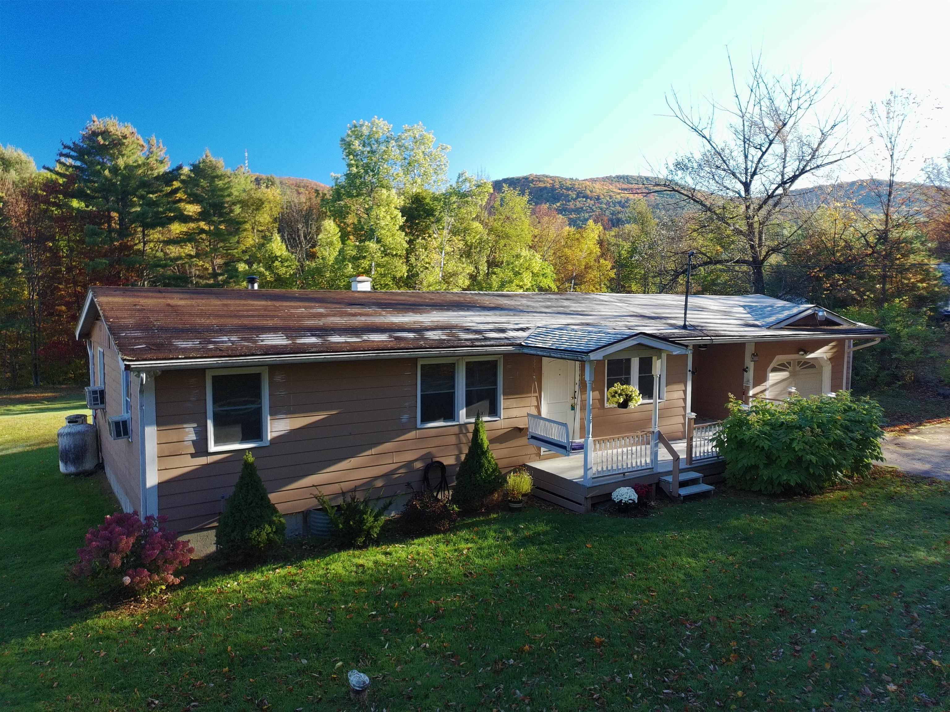 825 Belgo Road Property Photo 1