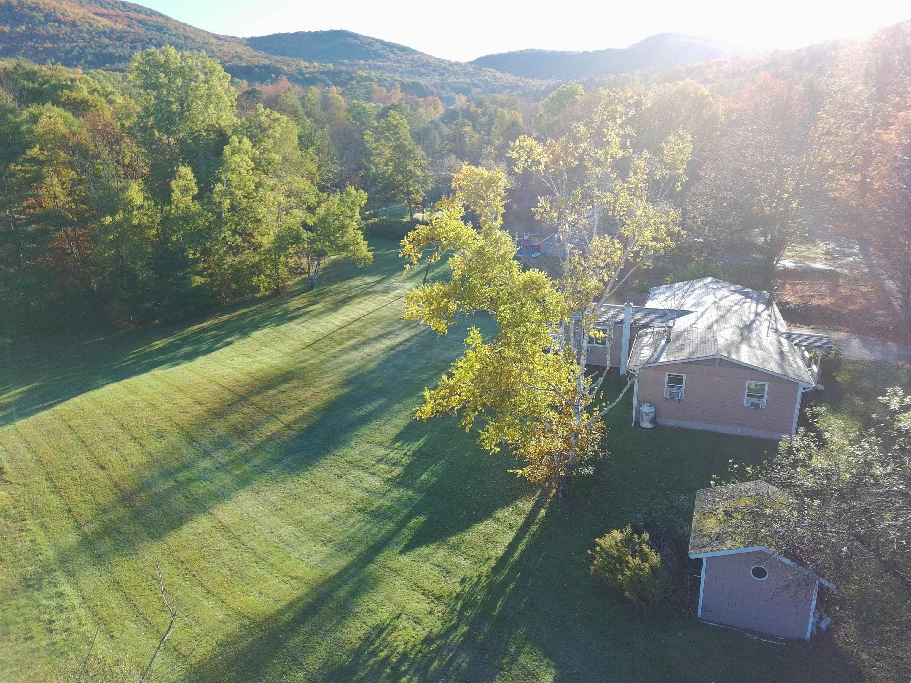 825 Belgo Road Property Photo 2