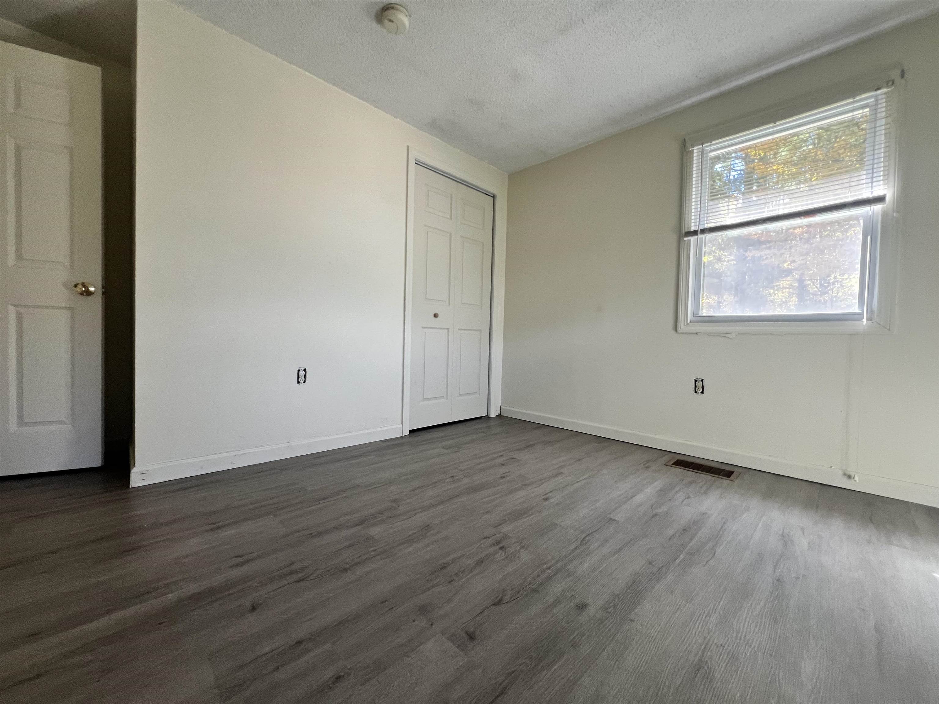825 Belgo Road Property Photo 24