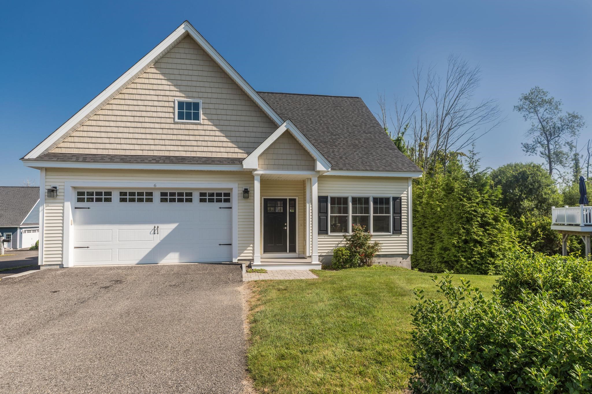 6 Chadwick Circle Property Photo 1