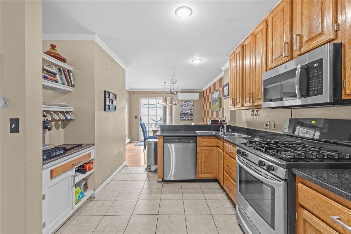 27 Lake Forest Drive Property Photo 16
