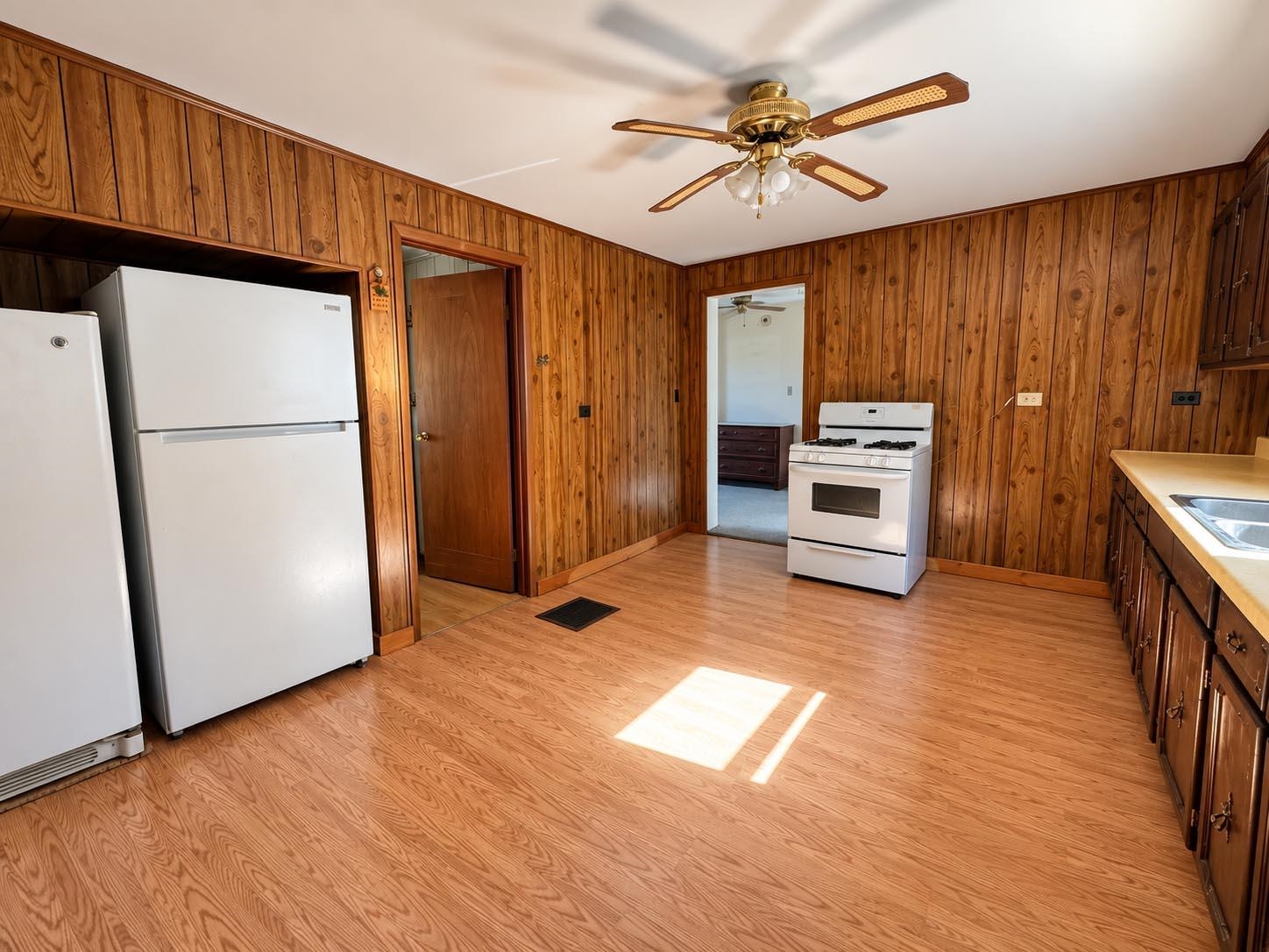 224-226 Branch Street Property Photo 9