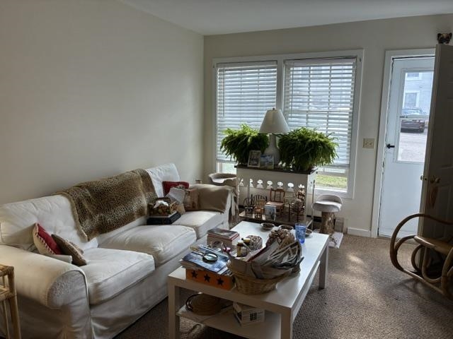 432 South Street Property Photo 4