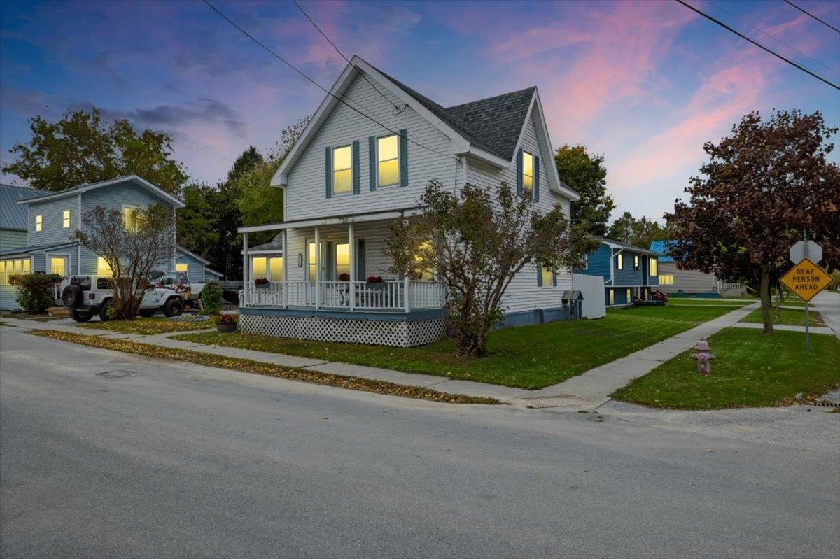 31 Lasalle Street Property Photo 3