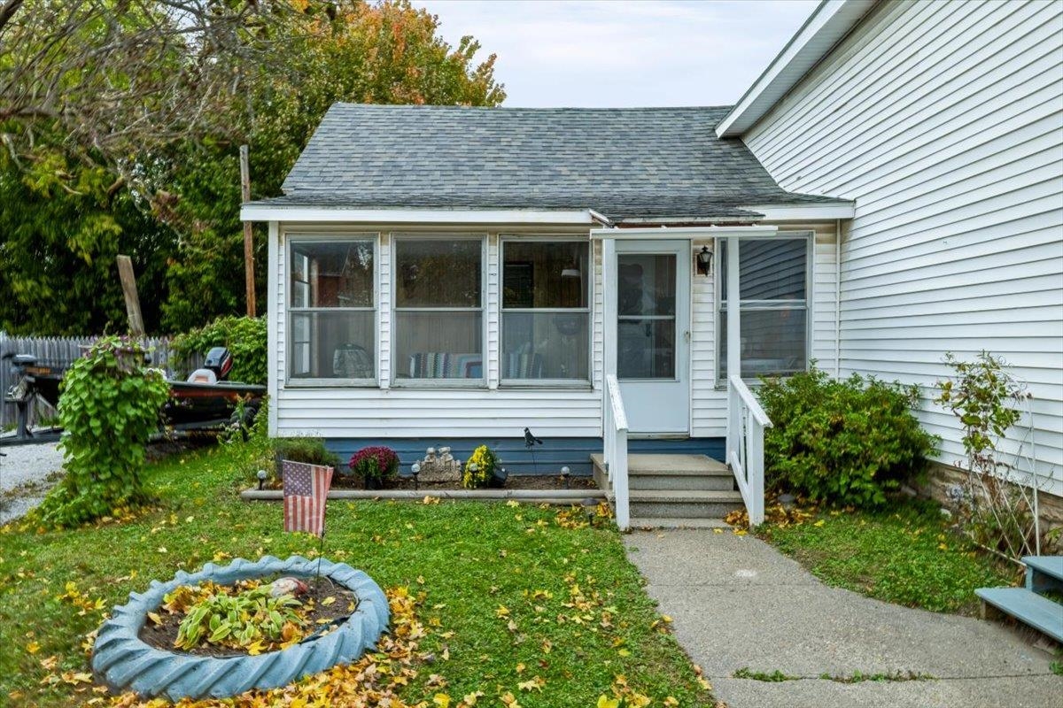 31 Lasalle Street Property Photo 10