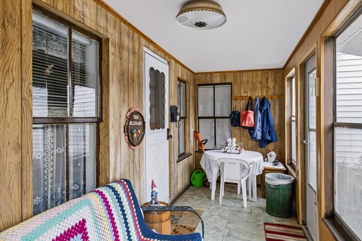 31 Lasalle Street Property Photo 12