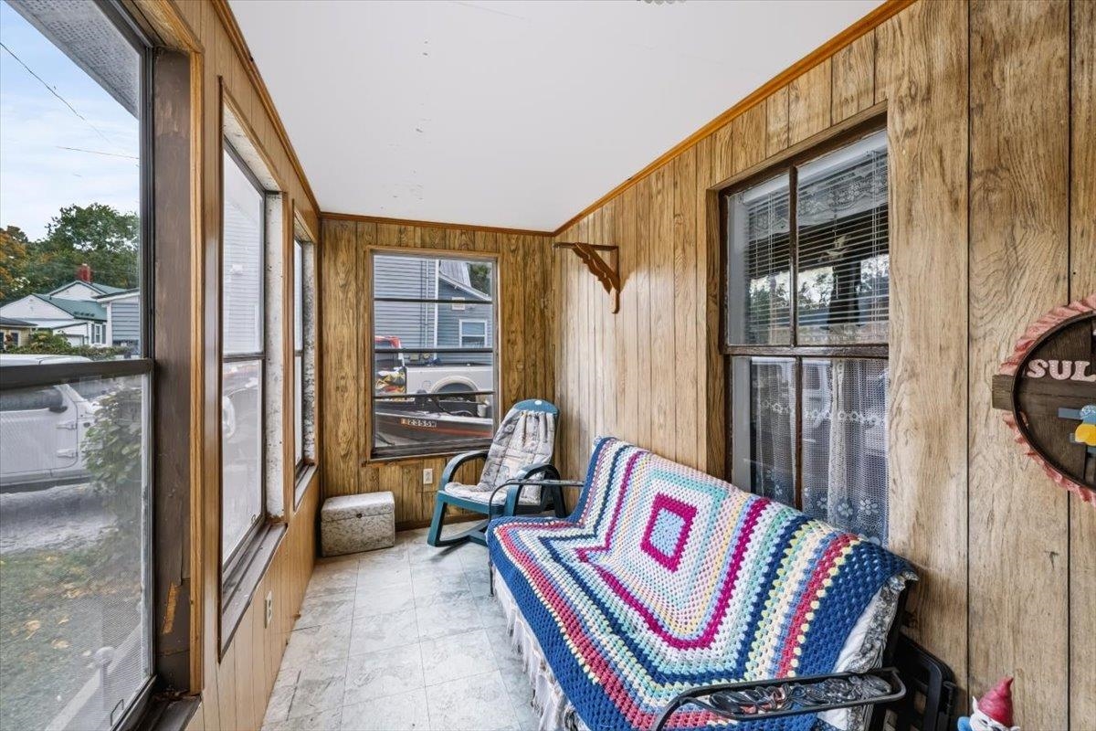 31 Lasalle Street Property Photo 13