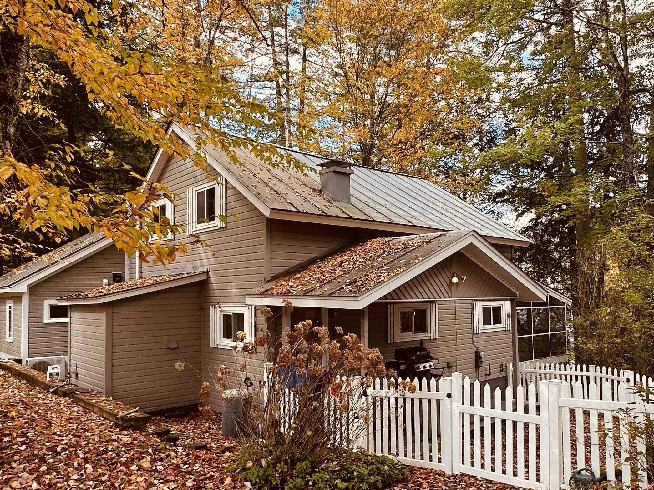 52 Redmond Road Property Photo 1